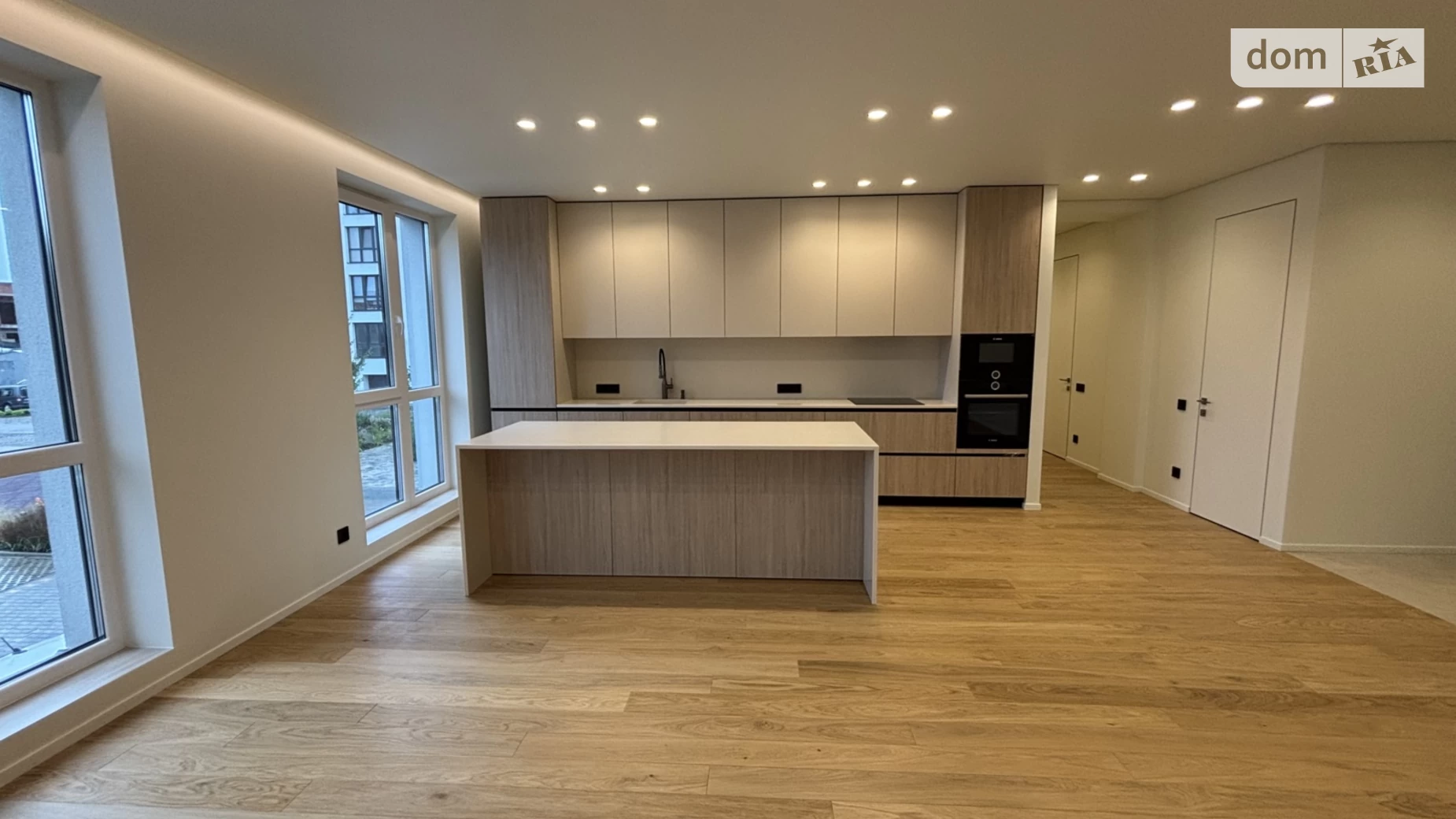 Продається 3-кімнатна квартира 100.3 кв. м у Минаї, вул. Августина Волошина, 24 - фото 2