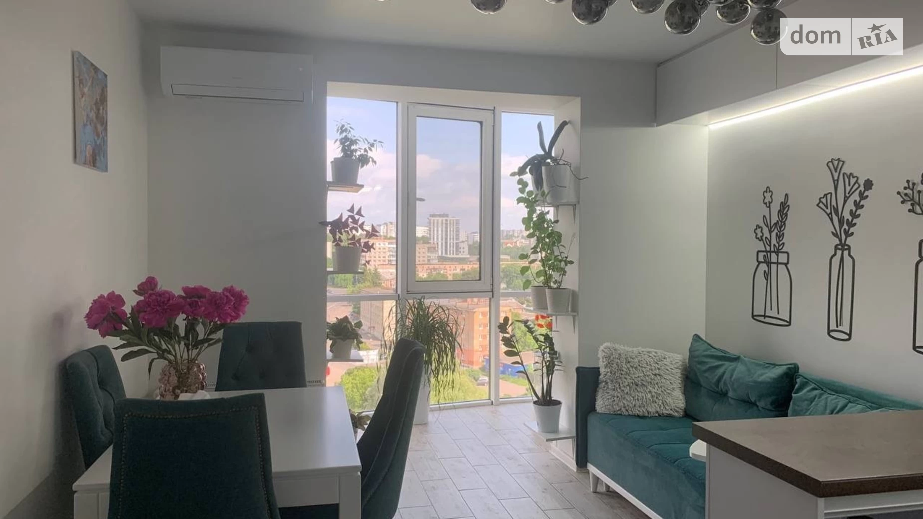 Продається 2-кімнатна квартира 76.6 кв. м у Рівному, вул. Небесної Сотні, 66 - фото 2