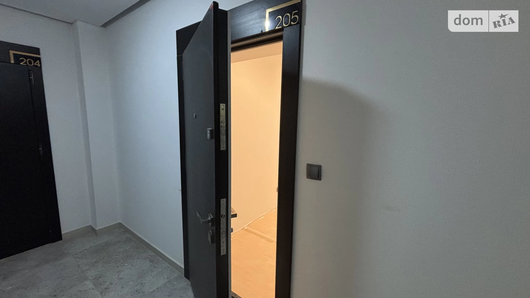 Продається 3-кімнатна квартира 100.3 кв. м у Минаї, вул. Августина Волошина, 24 - фото 4