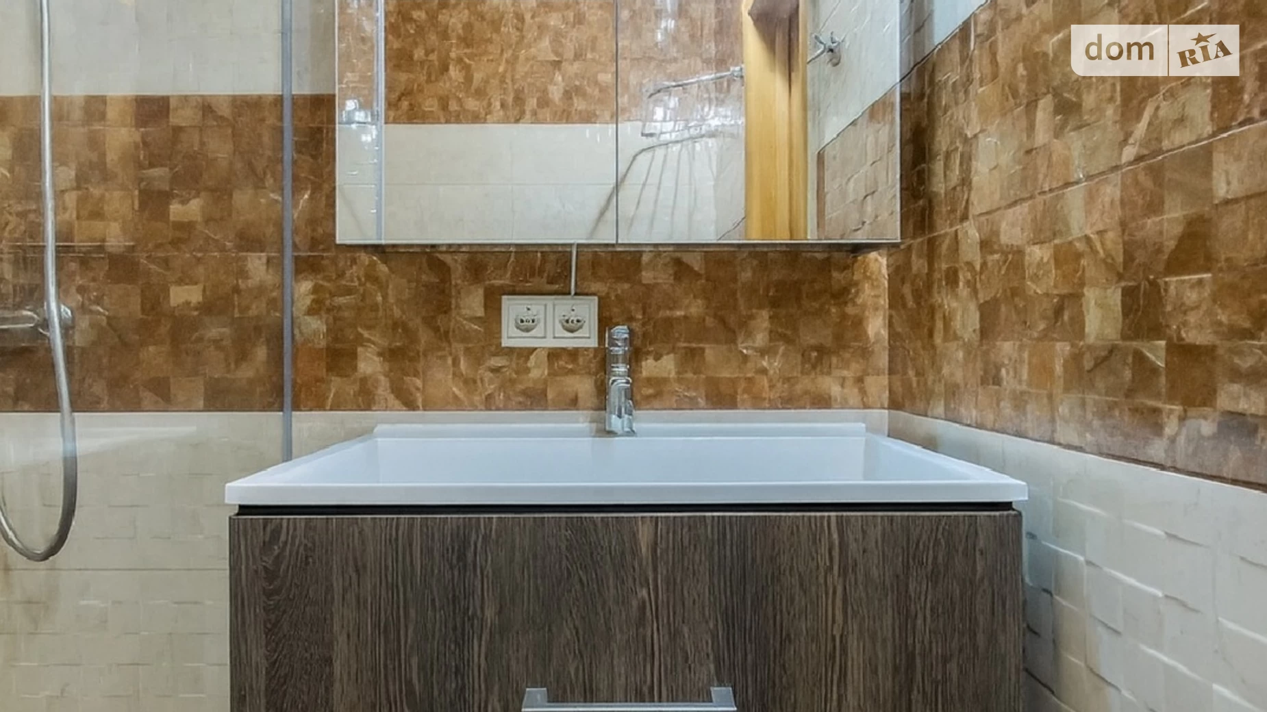 Продается 2-комнатная квартира 48 кв. м в Киеве, ул. Дмитрия Луценко(Крейсера "Аврора"), 12 - фото 3