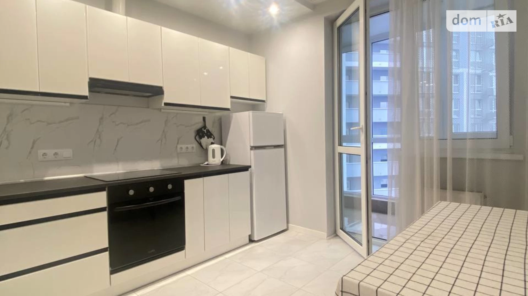 ул. Ревуцкого, 40В Позняки Киев ЖК Лебединый Харьковская - фото 2