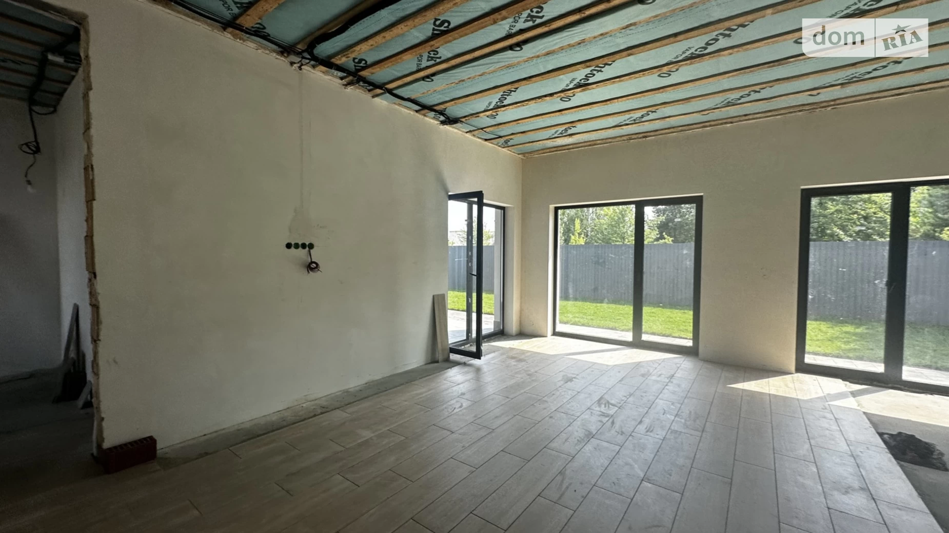Продается одноэтажный дом 3 кв. м с верандой, цена: 265000 $ - фото 3
