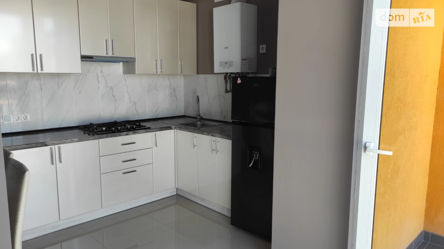 Сдается в аренду 1-комнатная квартира 40.6 кв. м в, цена: 14000 грн - фото 2