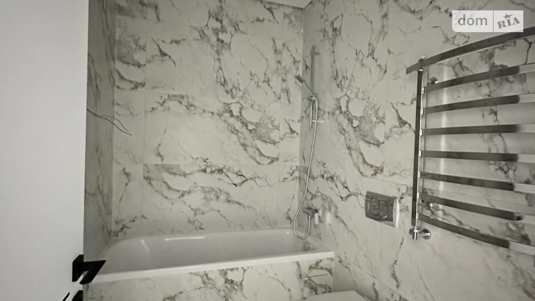 Продается 1-комнатная квартира 32 кв. м в Ужгороде, ул. Богомольца, 19 - фото 3