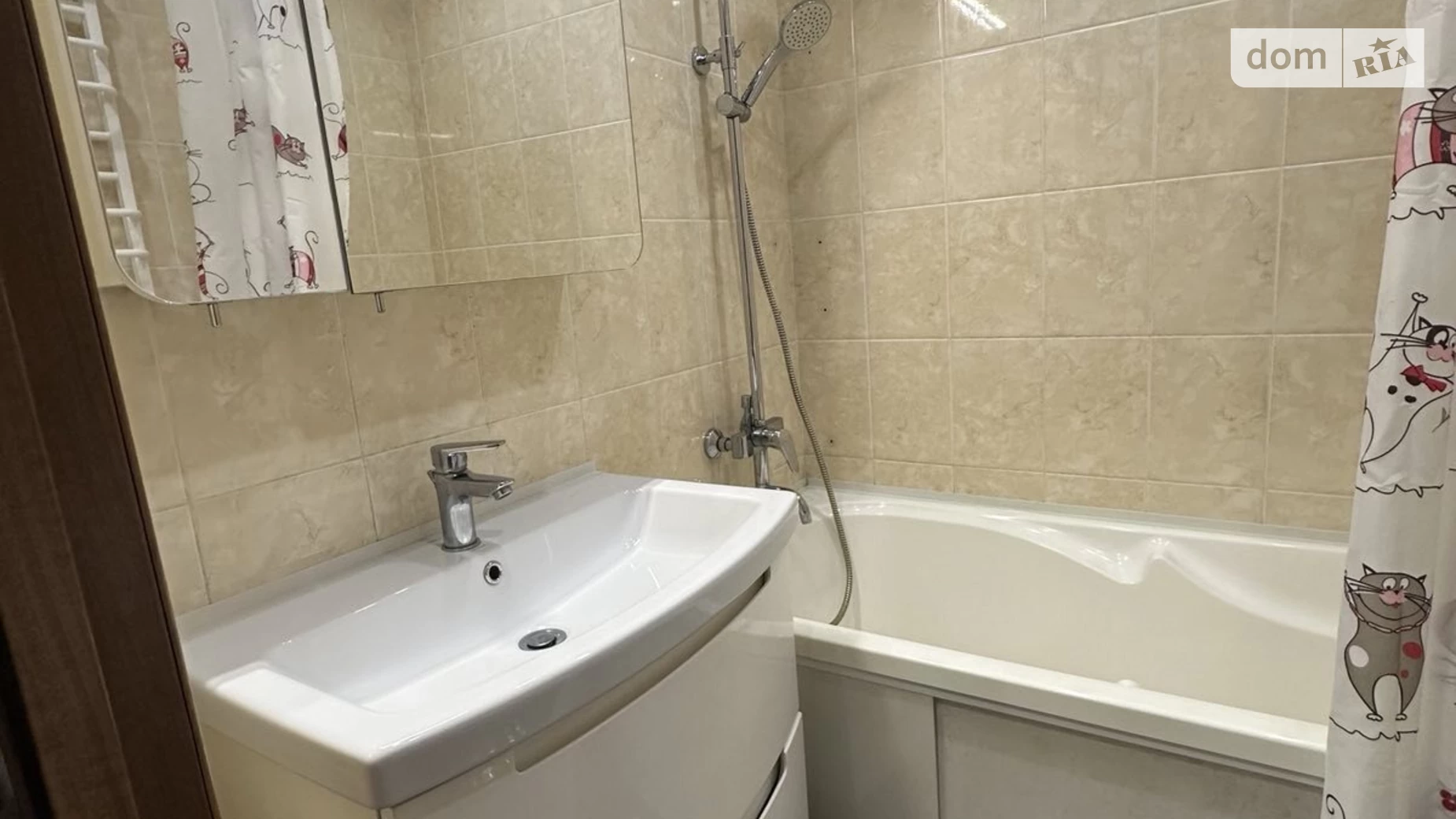 Продается 3-комнатная квартира 70.5 кв. м в Миргороде, ул. Сорочинская, 20 - фото 2