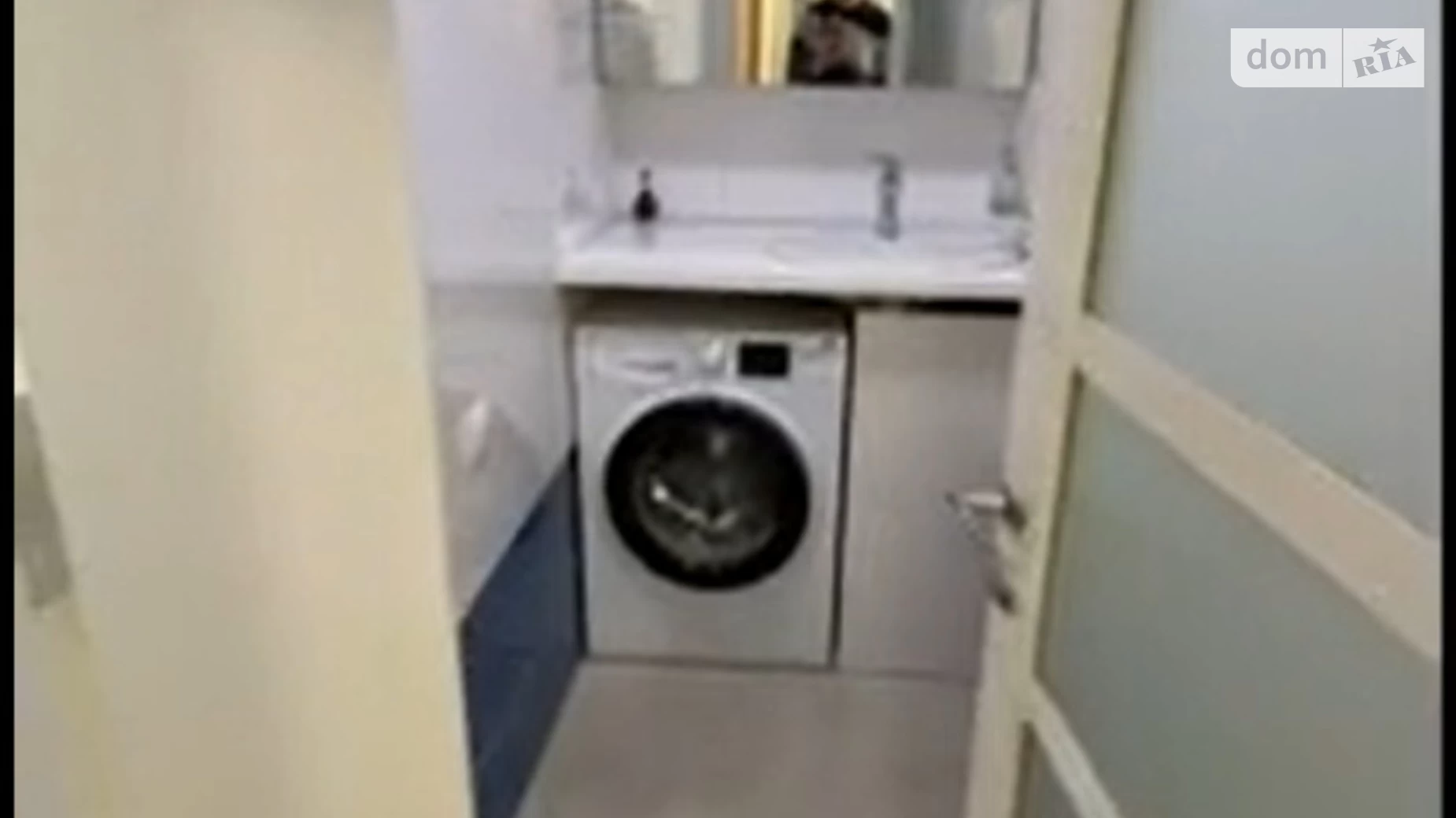 Продається 2-кімнатна квартира 63 кв. м у Ірпені, вул. Авіаконструктора Антонова(Ленінградська), 46 - фото 2