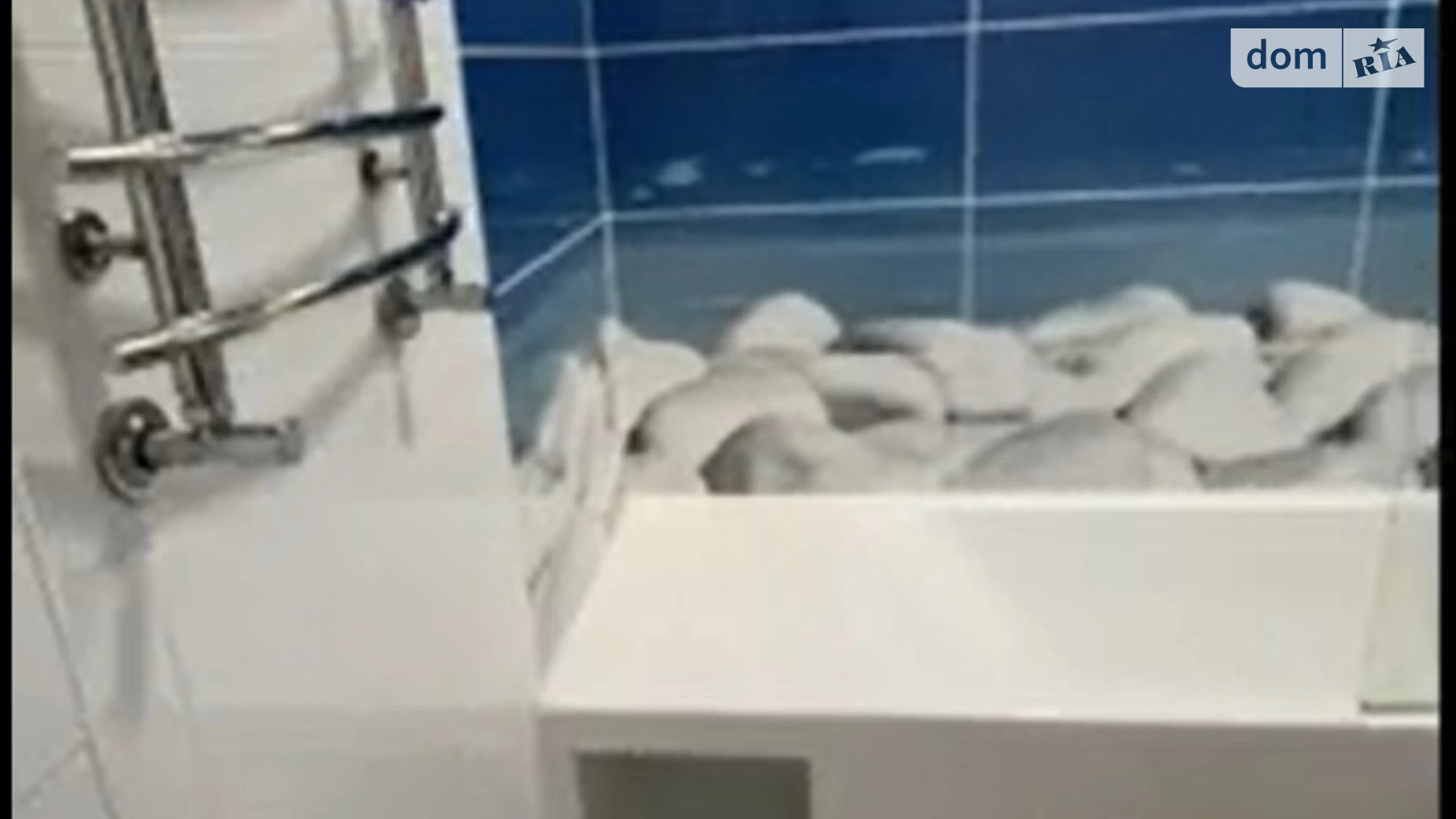 Продається 2-кімнатна квартира 63 кв. м у Ірпені, вул. Авіаконструктора Антонова(Ленінградська), 46 - фото 3