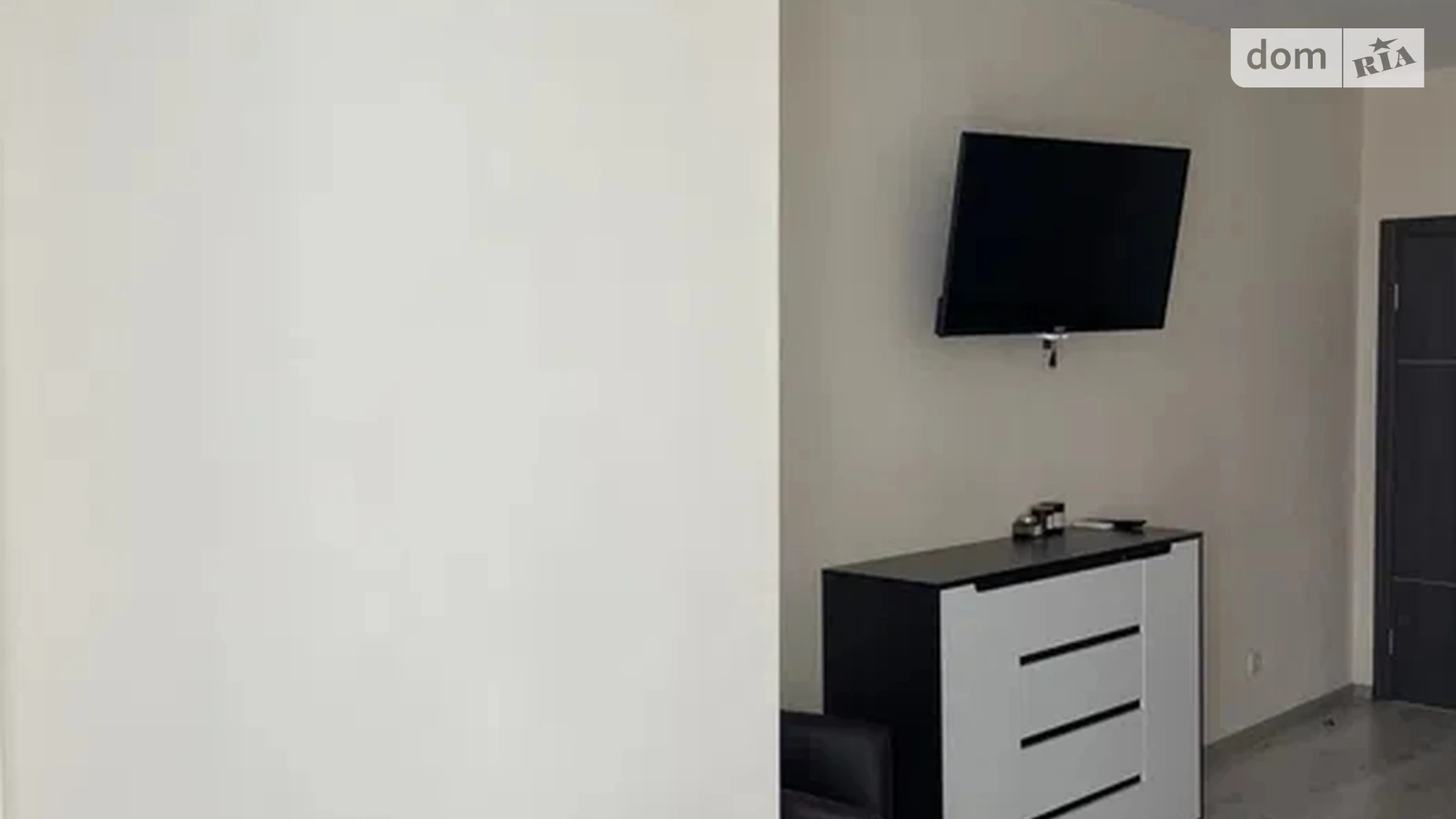 Сдается в аренду 1-комнатная квартира 52 кв. м в Киеве, ул. Драгоманова, 2 - фото 4