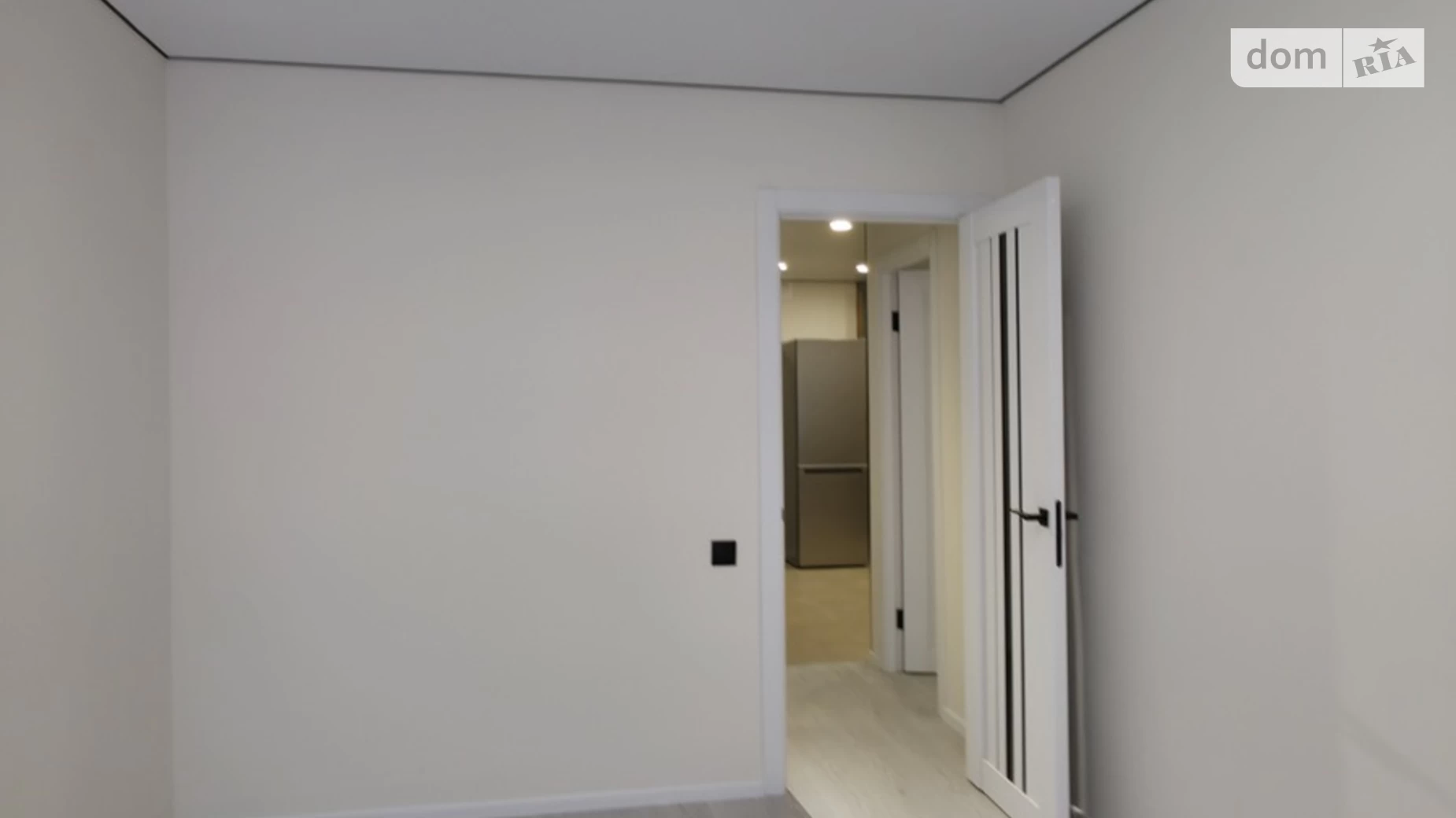 2-комнатная квартира 64 кв. м в Тернополе, ул. Смакулы, 8 - фото 4
