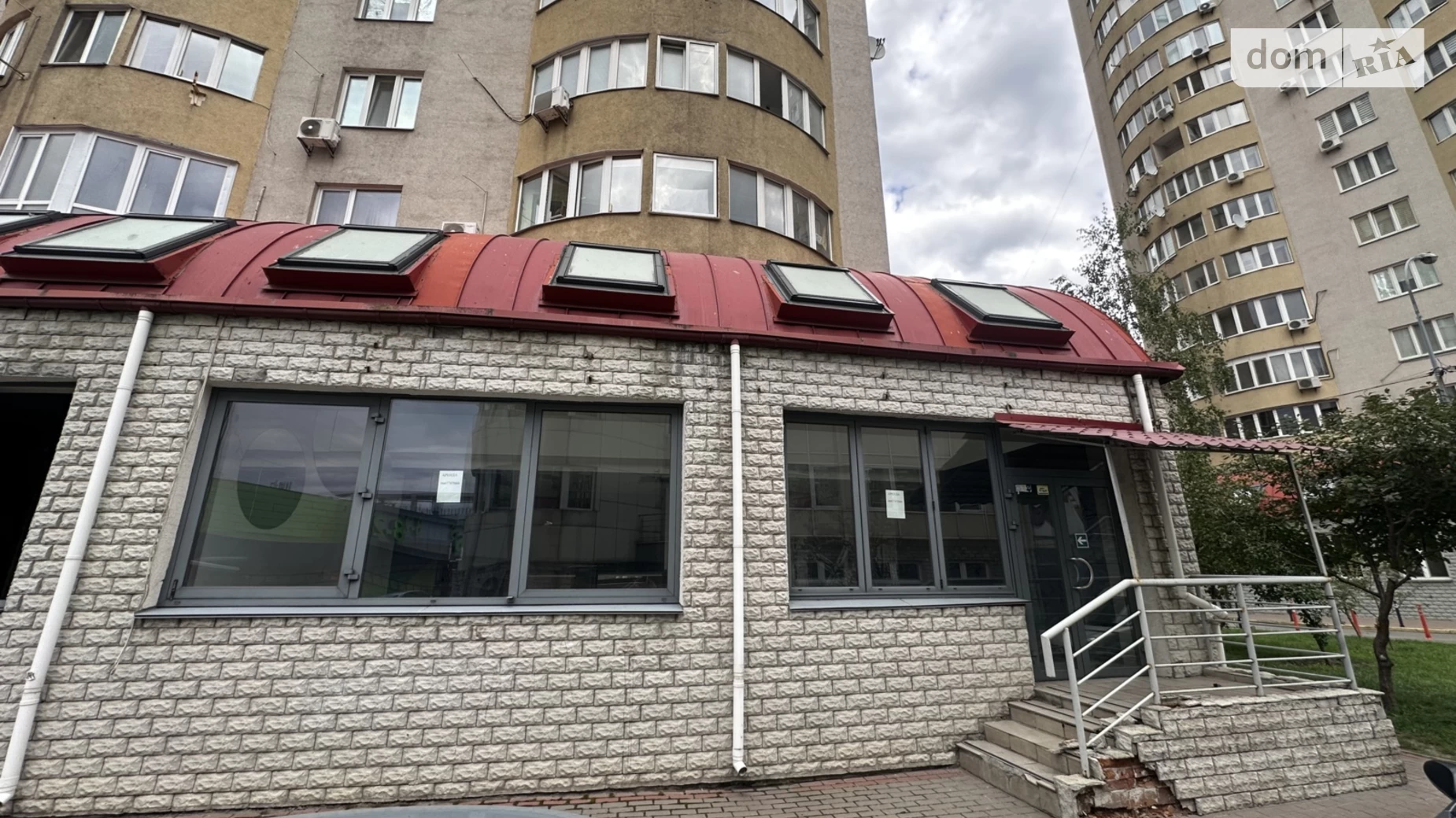 Сдается в аренду помещения свободного назначения 500 кв. м в 23-этажном здании, цена: 300000 грн - фото 3