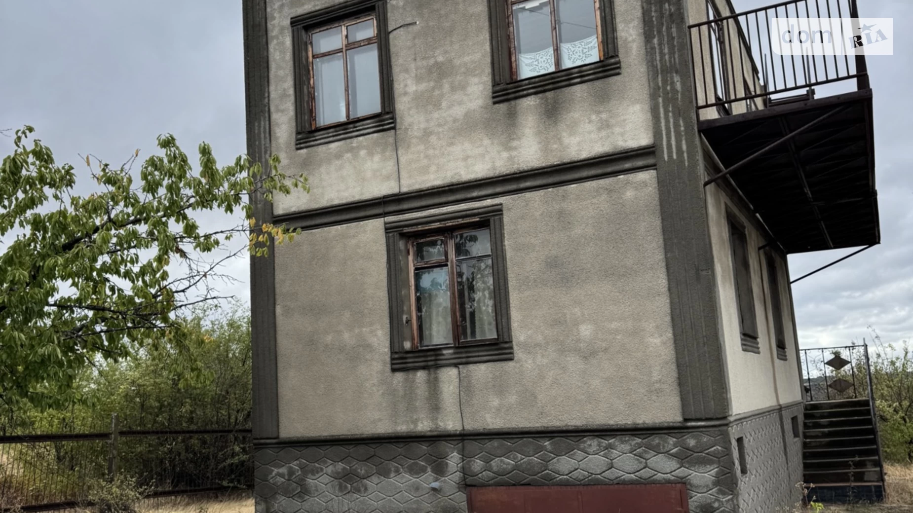 Продается дом на 2 этажа 131.4 кв. м с гаражом, цена: 18000 $ - фото 2