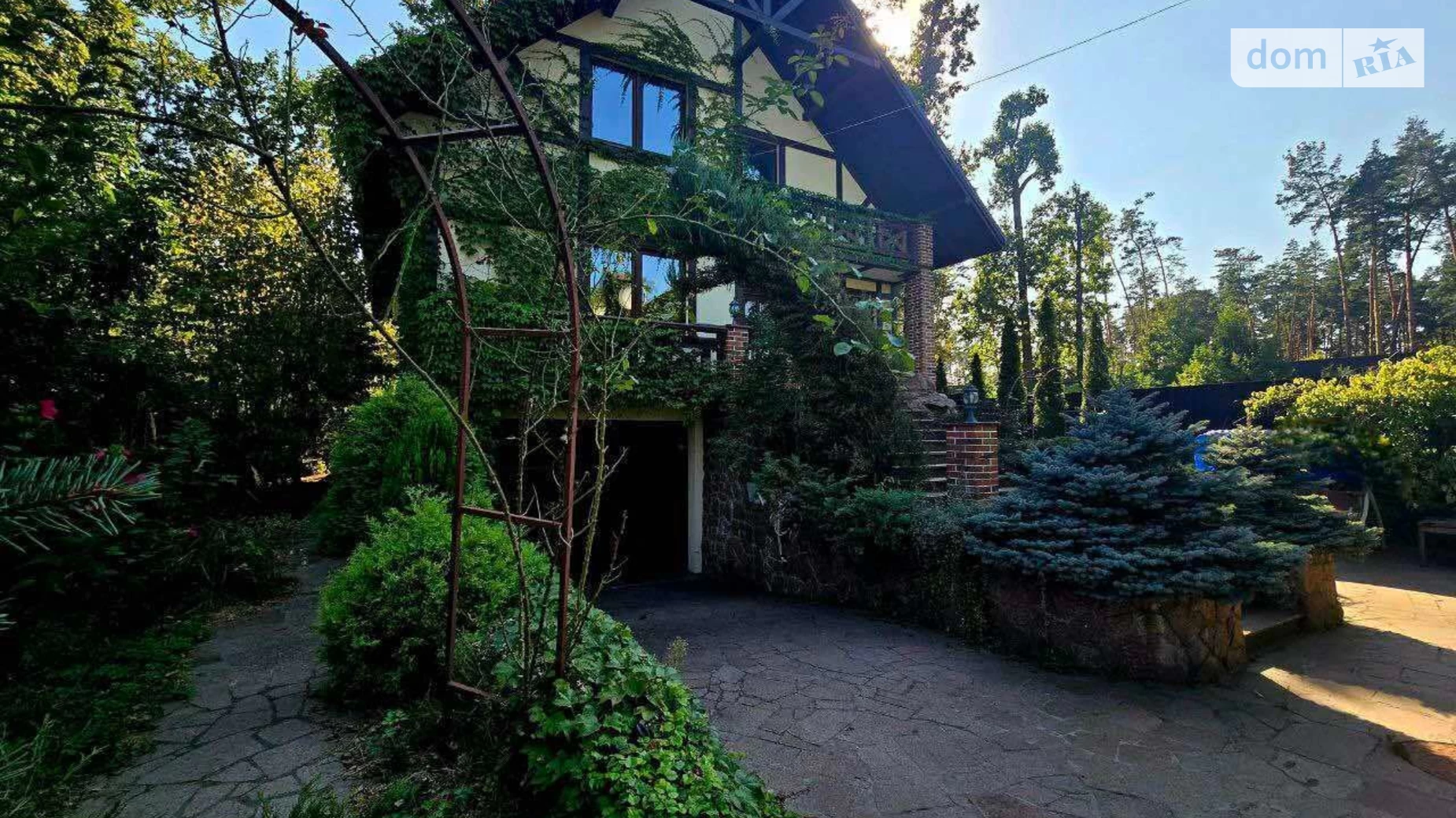 Продается дом на 3 этажа 235.3 кв. м с мансардой, цена: 350000 $ - фото 2