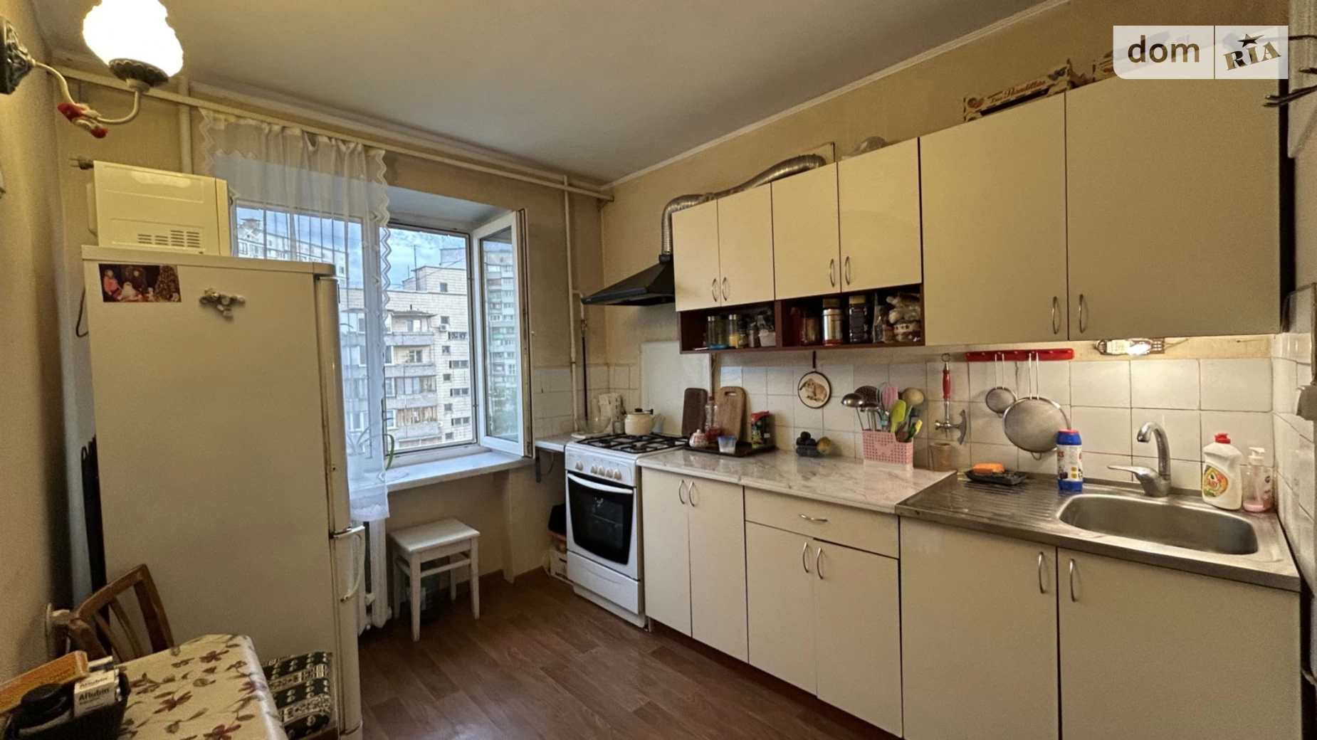 Продается 2-комнатная квартира 52 кв. м в Киеве, ул. Андрея Малышко, 21Б - фото 2