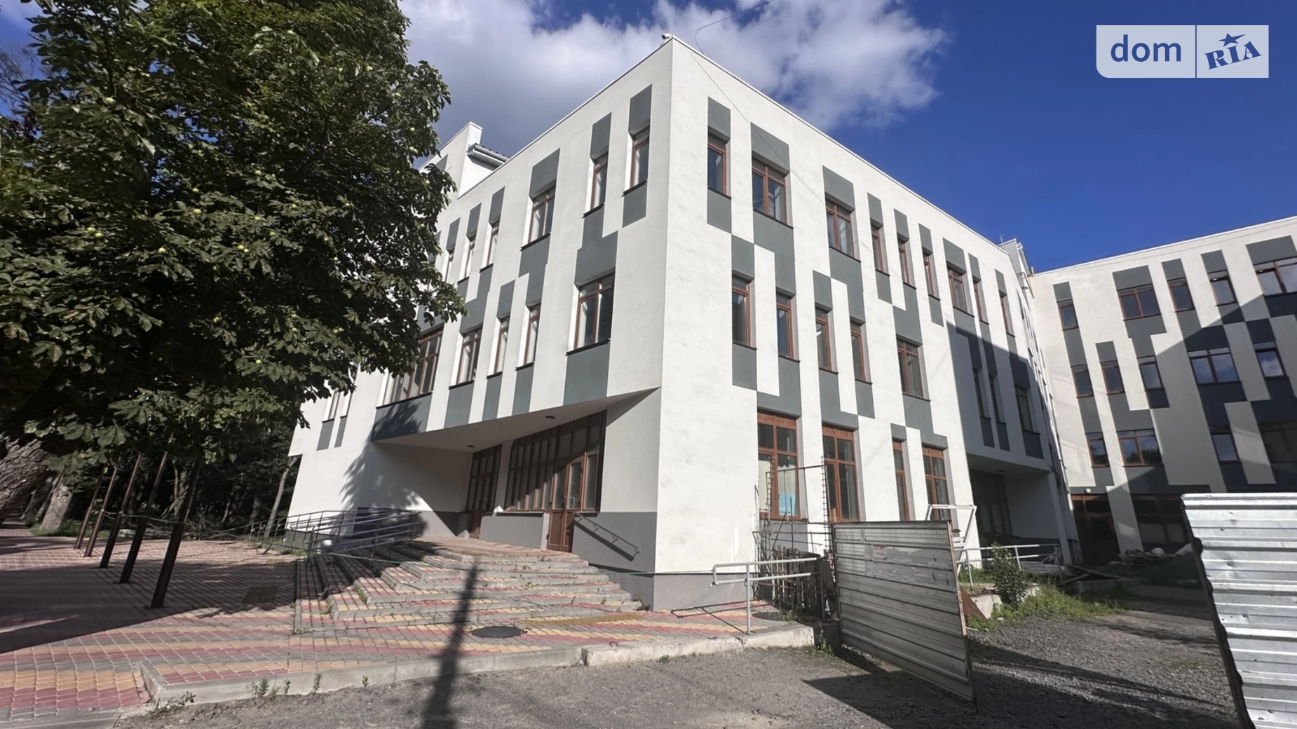 Здається в оренду офіс 4000 кв. м в бізнес-центрі, цена: 1120000 грн - фото 2