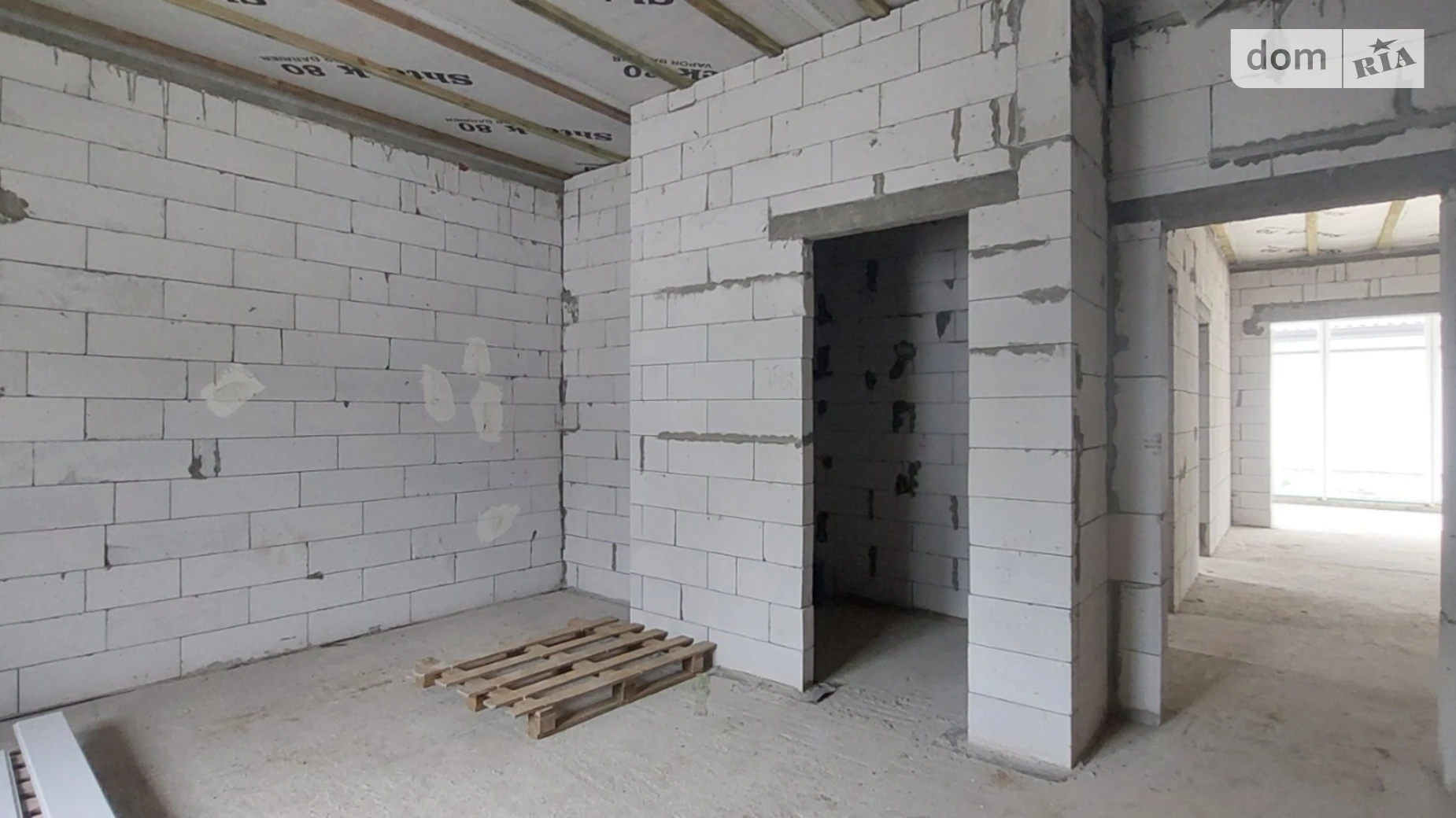 Продается одноэтажный дом 120 кв. м с баней/сауной, цена: 104000 $ - фото 3