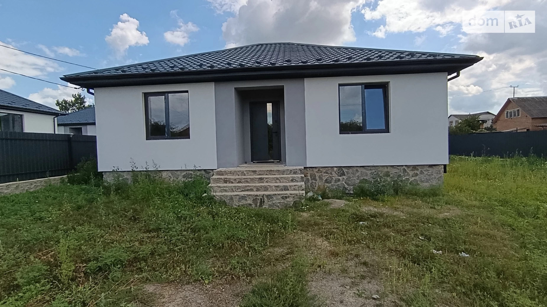 Продается одноэтажный дом 110 кв. м с верандой, цена: 65000 $ - фото 2
