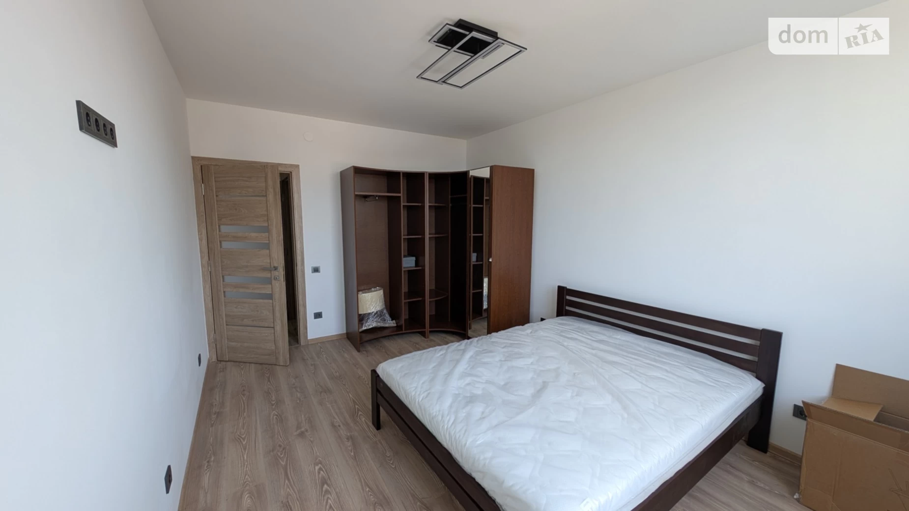 Сдается в аренду 1-комнатная квартира 39.5 кв. м в Ужгороде, ул. Анатолия Тегзы(Воссоединения) - фото 4