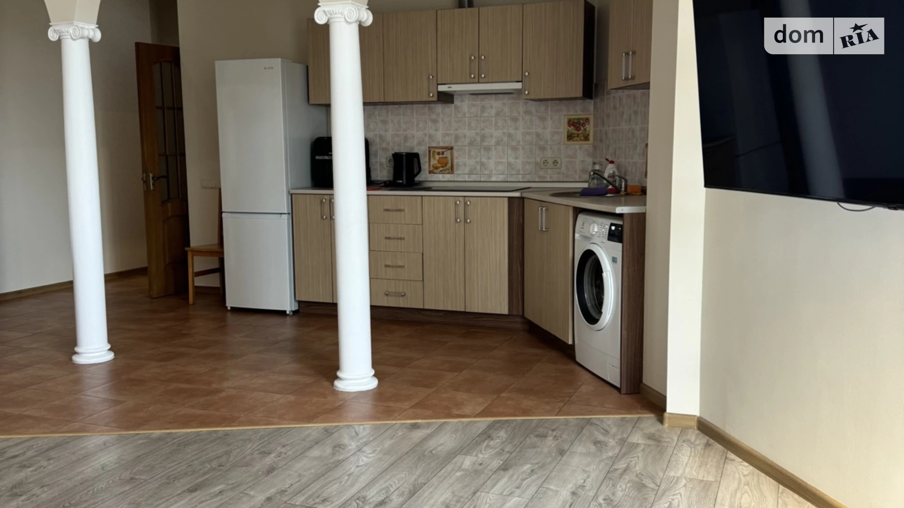 Сдается в аренду 1-комнатная квартира 66 кв. м в Одессе, просп. Шевченко, 33Б - фото 2