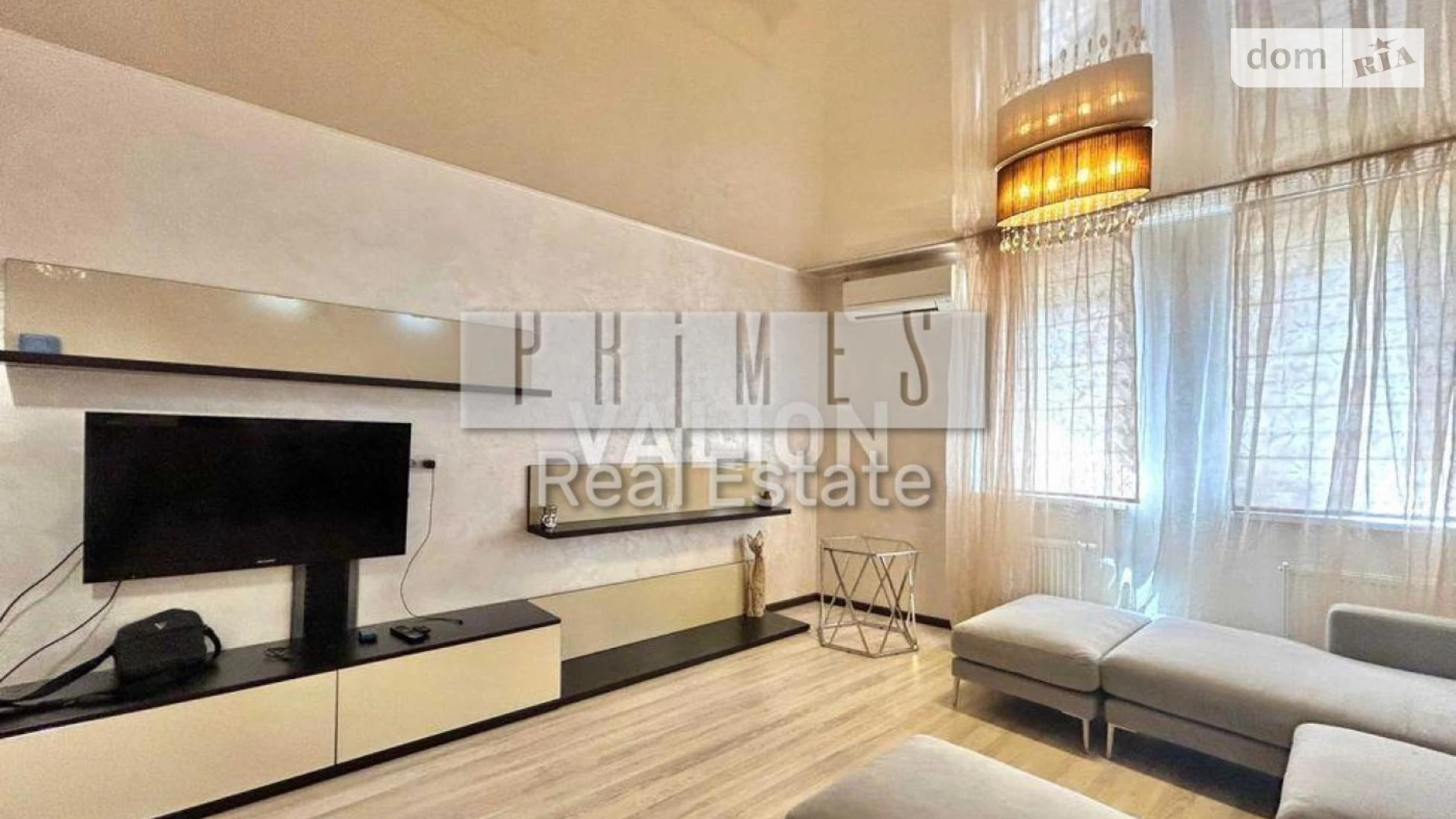 Продается 1-комнатная квартира 57 кв. м в Киеве, ул. Голосеевская, 13А - фото 2