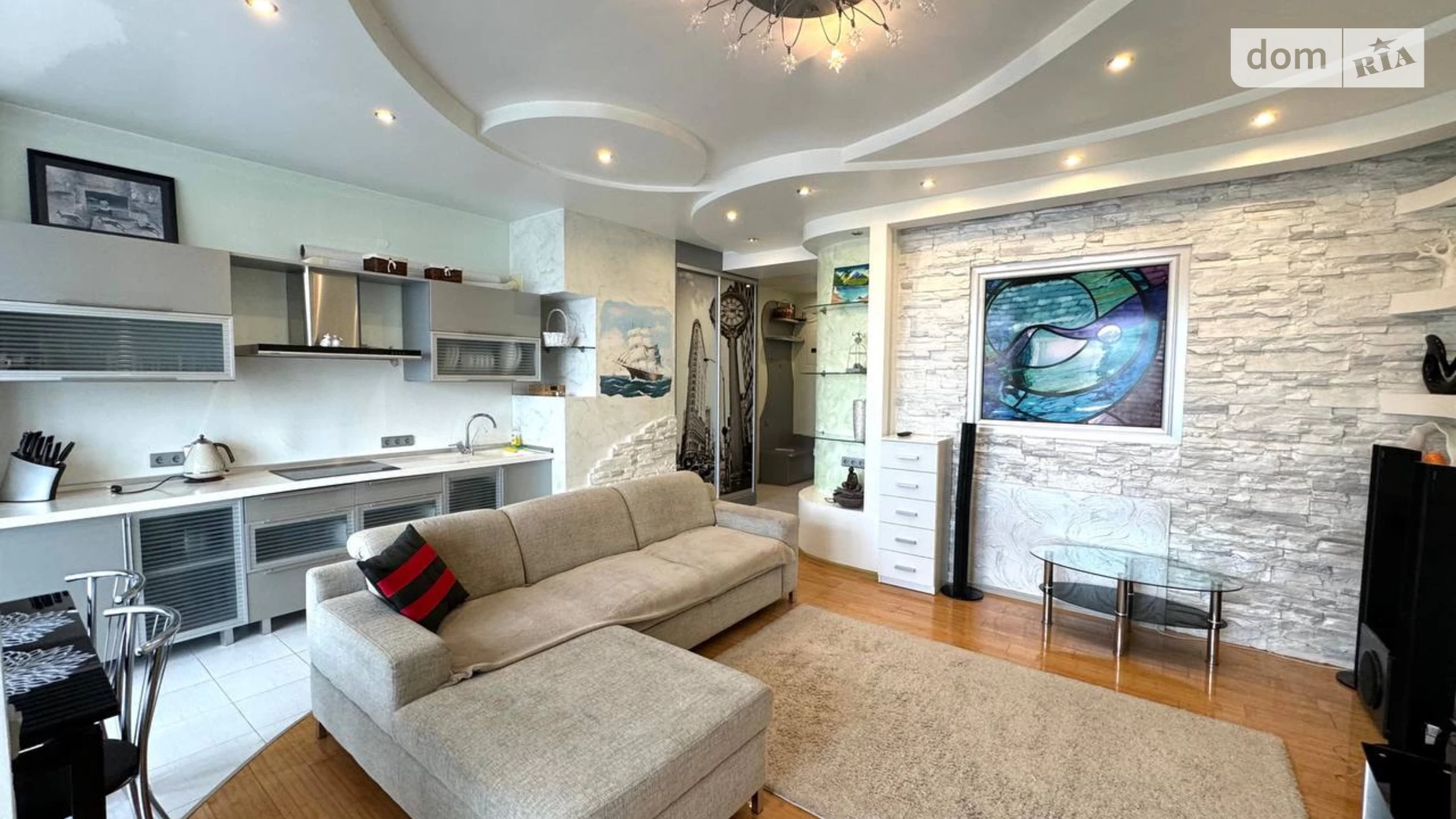 Продается 1-комнатная квартира 57 кв. м в Одессе, ул. Тенистая, 9 корпус 12 - фото 4