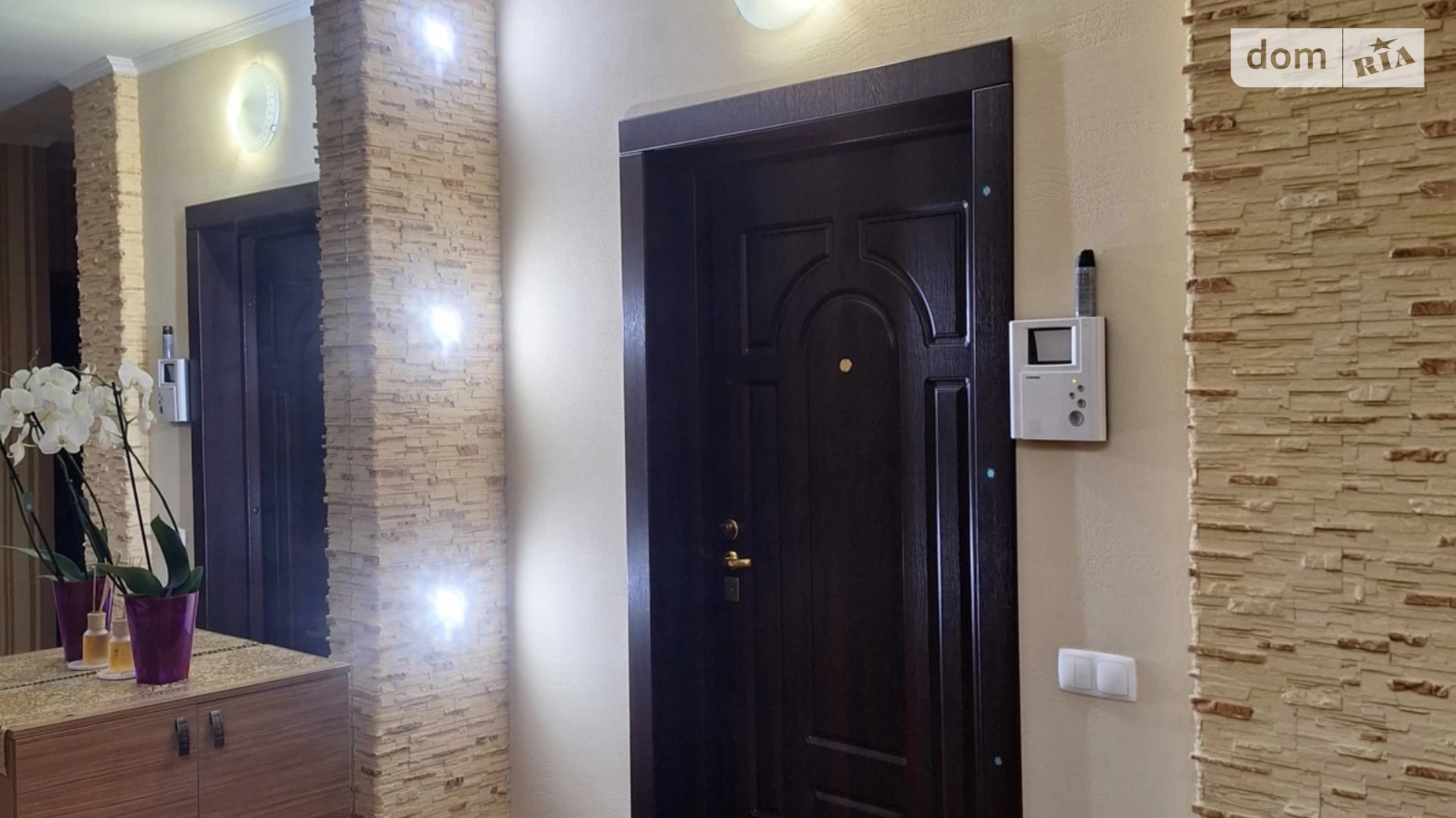 Продается 3-комнатная квартира 108 кв. м в Броварах, ул. Павла Чубинского, 3 - фото 5