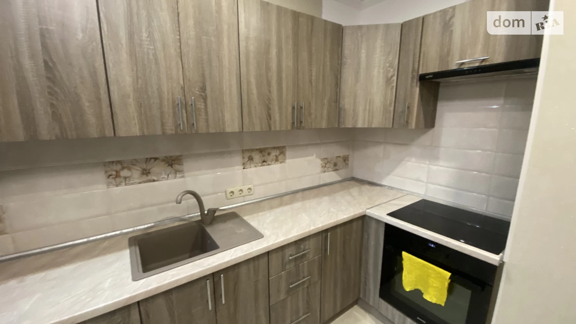 Сдается в аренду 1-комнатная квартира 40 кв. м в Одессе, мас. Радужный, 8 - фото 2