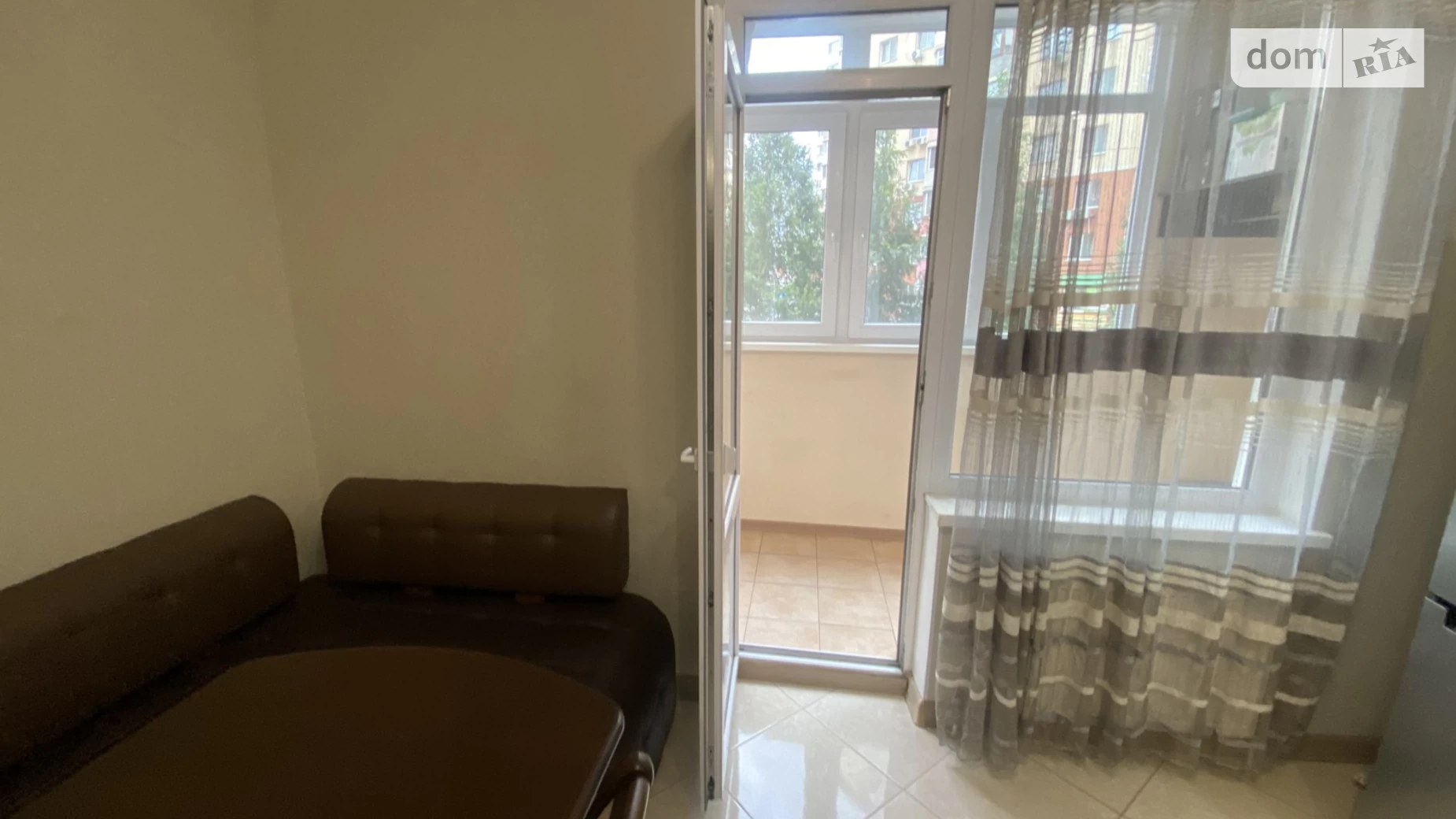 Сдается в аренду 1-комнатная квартира 40 кв. м в Одессе, мас. Радужный, 8 - фото 3