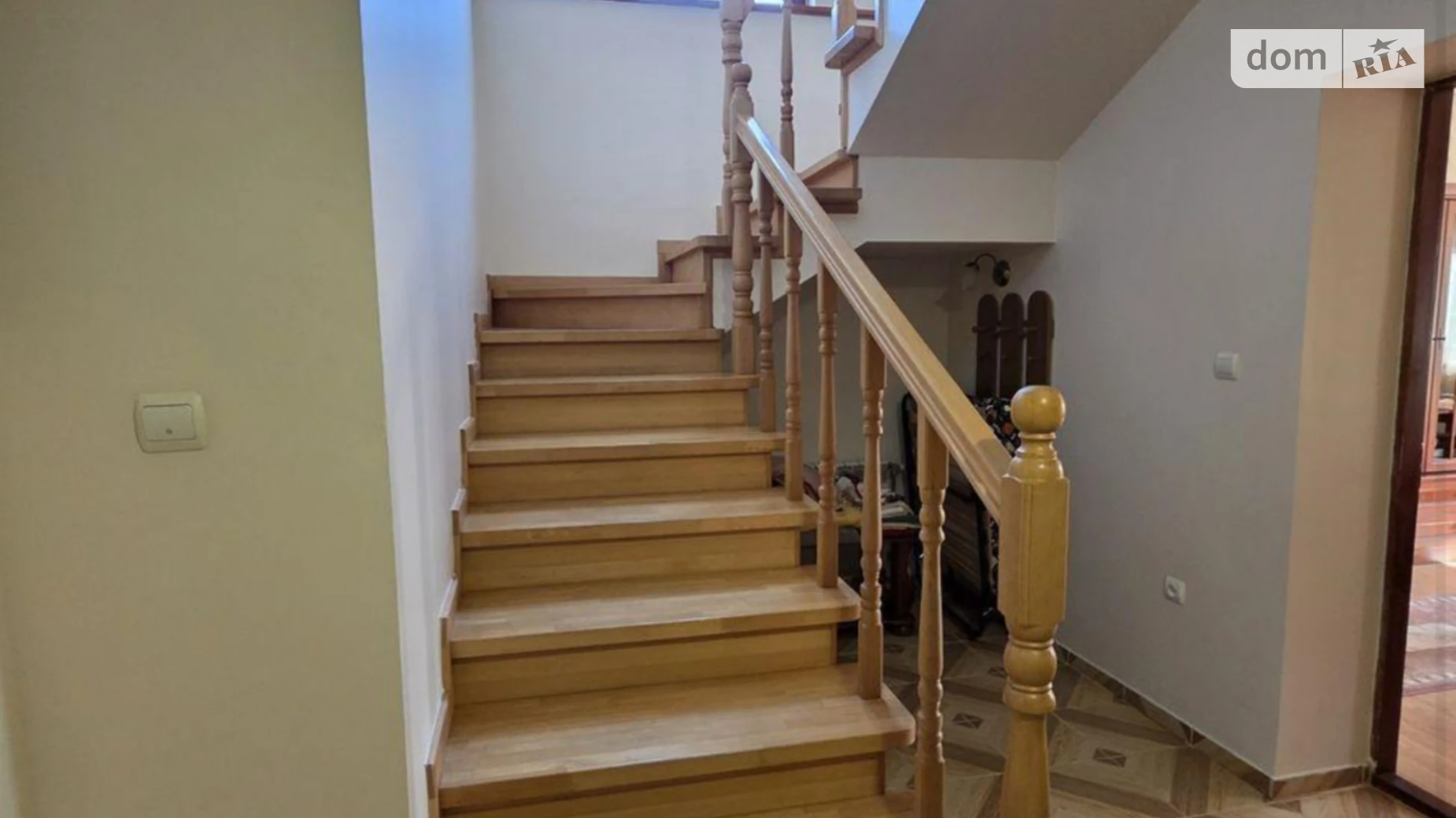 Продается дом на 2 этажа 110.9 кв. м с мебелью, цена: 135000 $ - фото 2