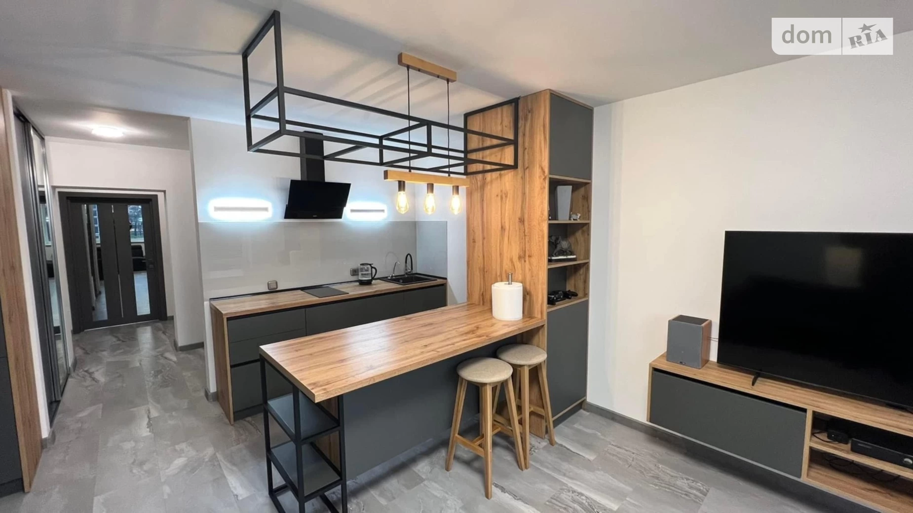 пер. Александра Духновича, 4 Центр Мукачево, цена: 125000 $ - фото 4