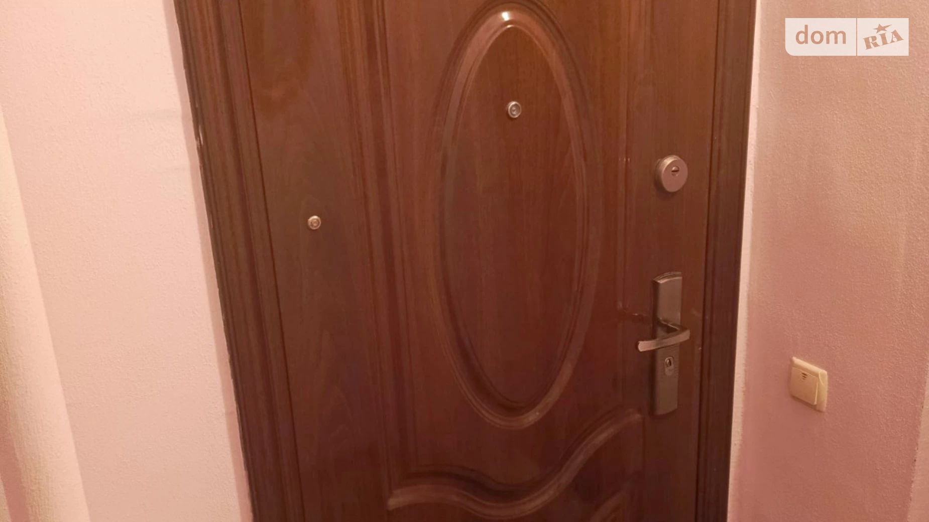 Продается 2-комнатная квартира 50.2 кв. м в, цена: 25000 $ - фото 2