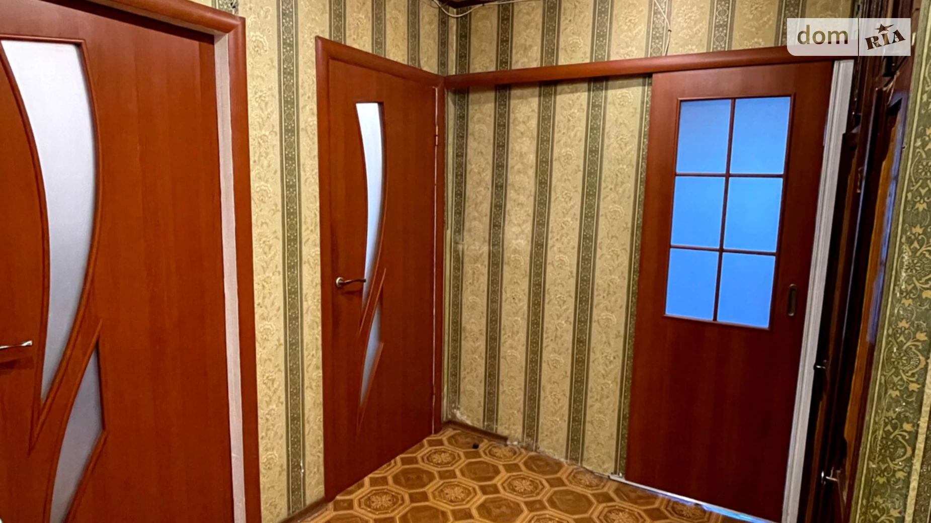 Продается 3-комнатная квартира 68.4 кв. м в Днепре, Запорожское шоссе - фото 3
