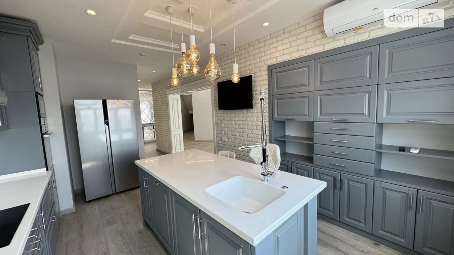 Продается 4-комнатная квартира 182.1 кв. м в Киеве, ул. Анны Ахматовой, 22 - фото 3