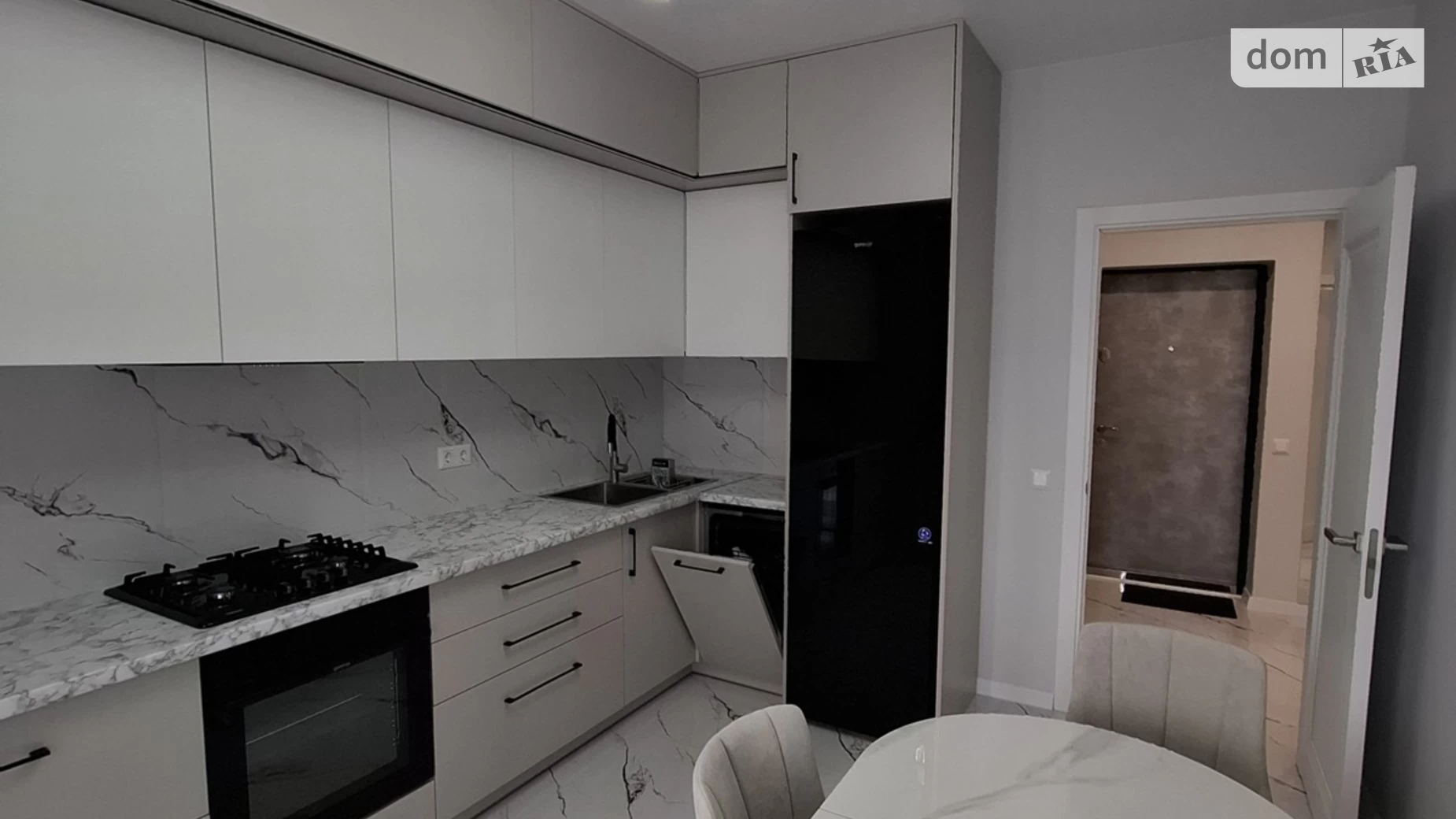 1-комнатная квартира 42 кв. м в Тернополе, ул. Чумацкая - фото 3