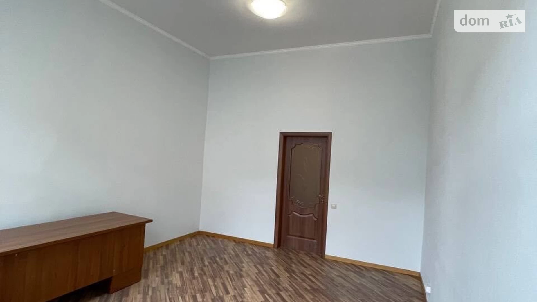 Сдается в аренду офис 90 кв. м в бизнес-центре, цена: 45000 грн - фото 3