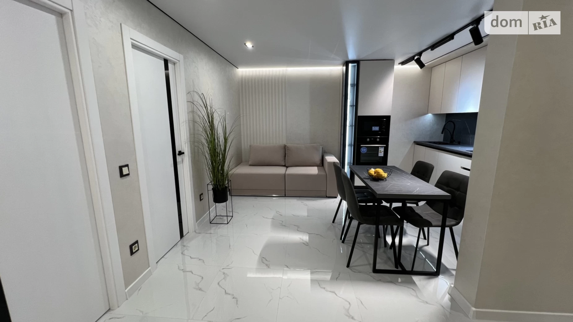 2-комнатная квартира 65 кв. м в Тернополе, ул. Киевская, 9Д - фото 4
