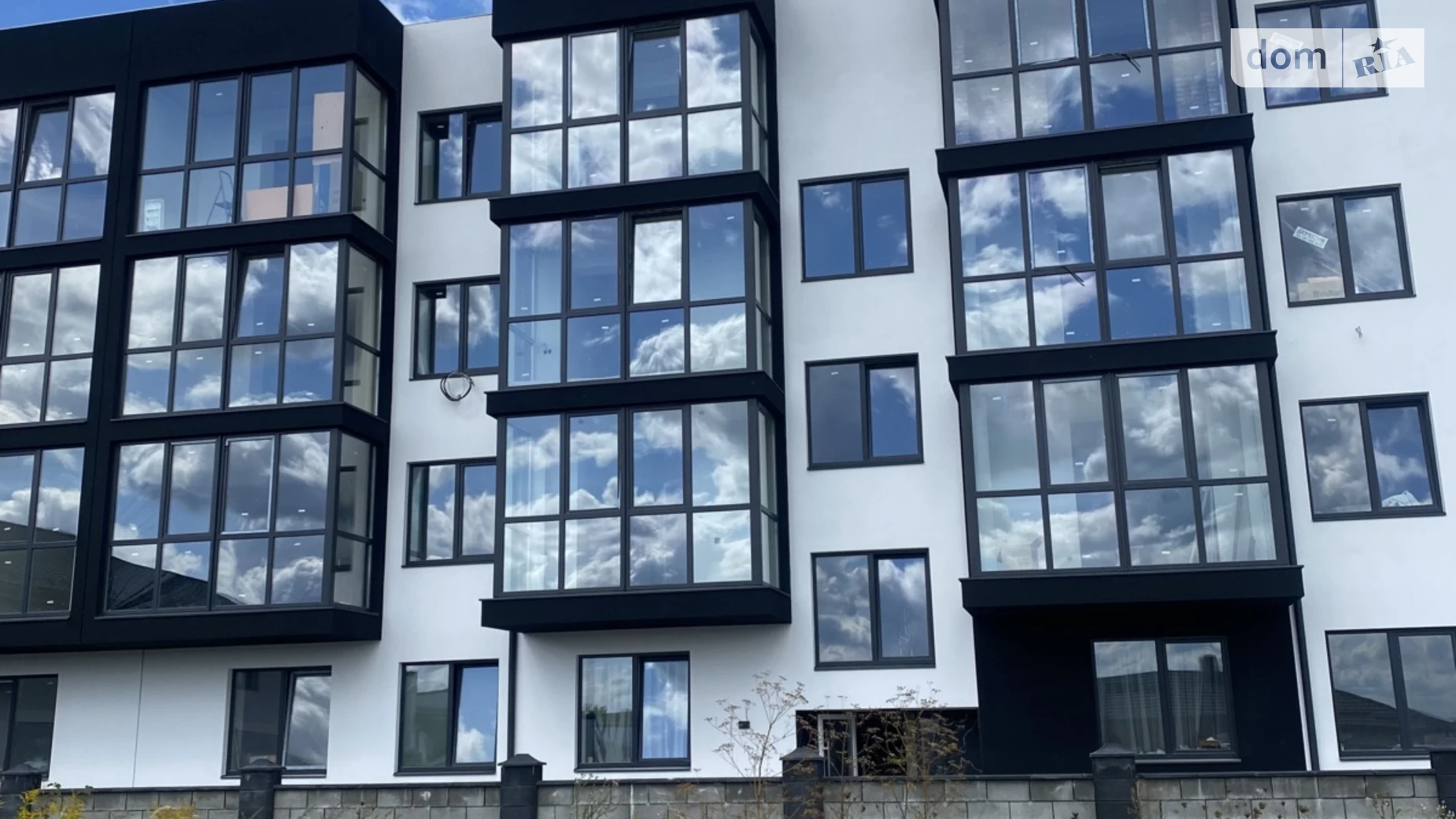 Продается 1-комнатная квартира 38 кв. м в Бармаках, мас. Весенний, 5 - фото 2