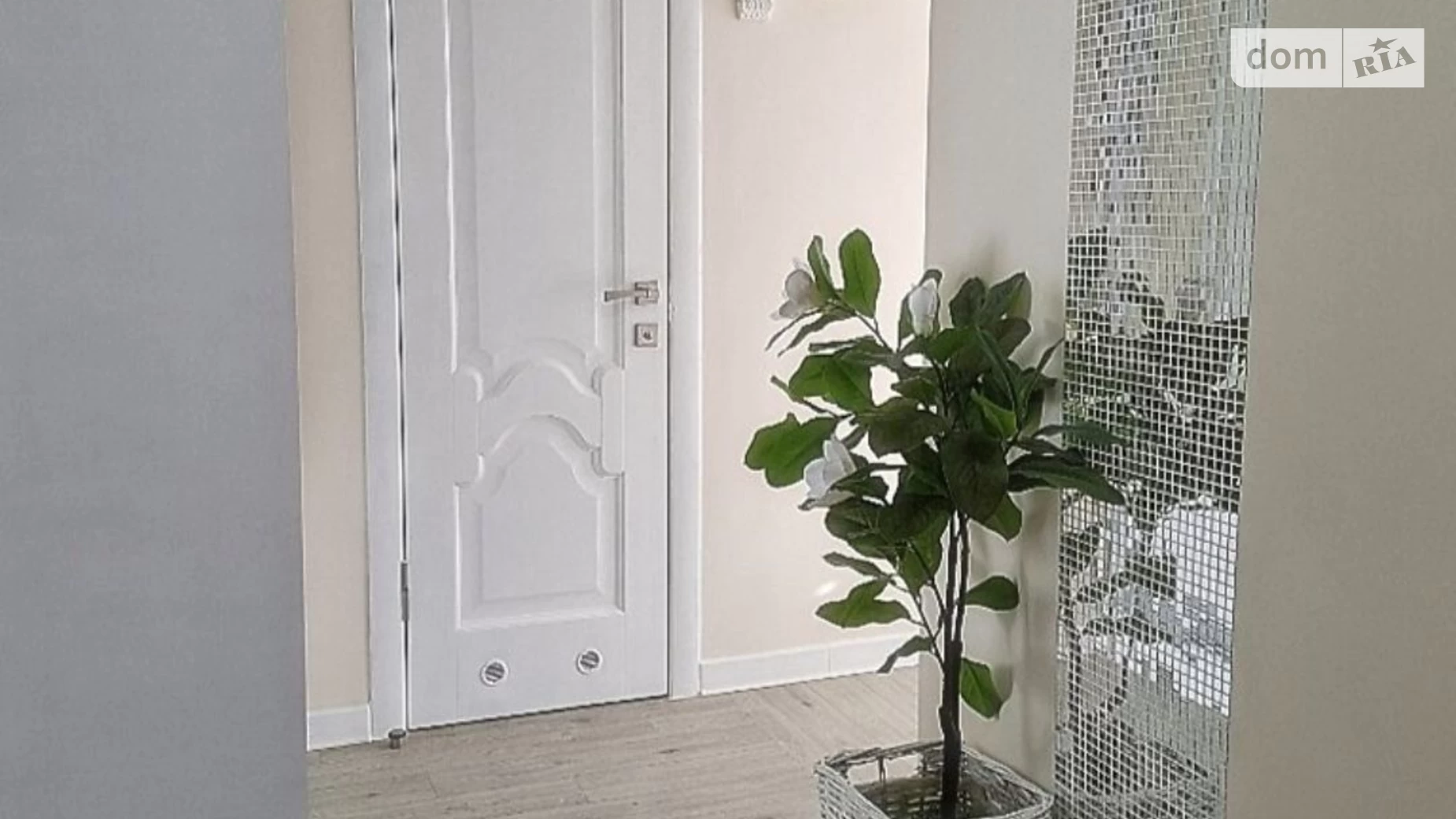 2-комнатная квартира 50.4 кв. м в, цена: 68000 $ - фото 5