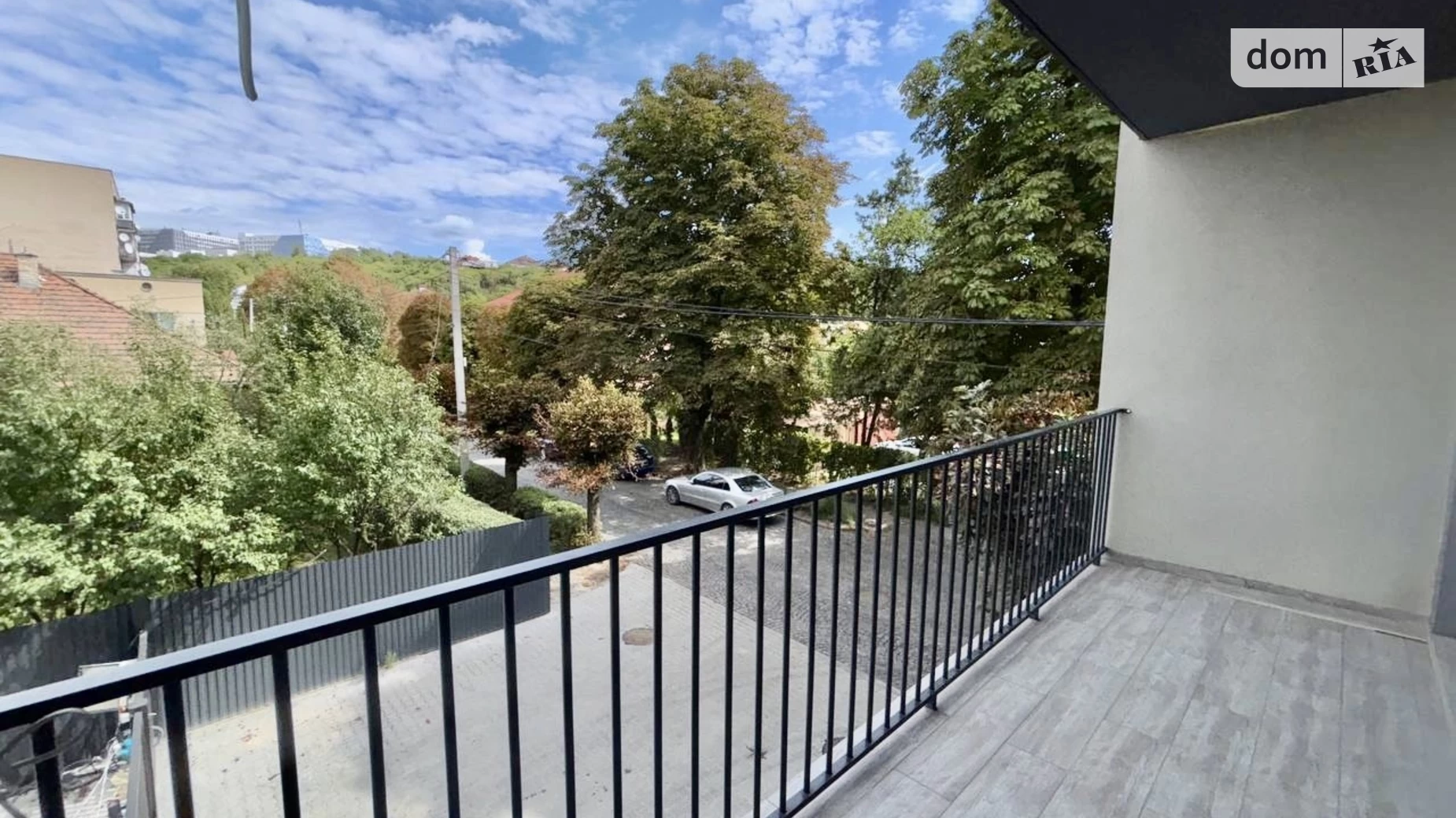 Продається 1-кімнатна квартира 54.3 кв. м у Ужгороді, ул. Собранецька, 105 - фото 2