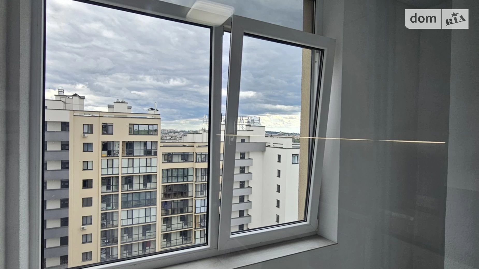 1-комнатная квартира 42 кв. м в Тернополе, ул. Чумацкая, 2 - фото 2