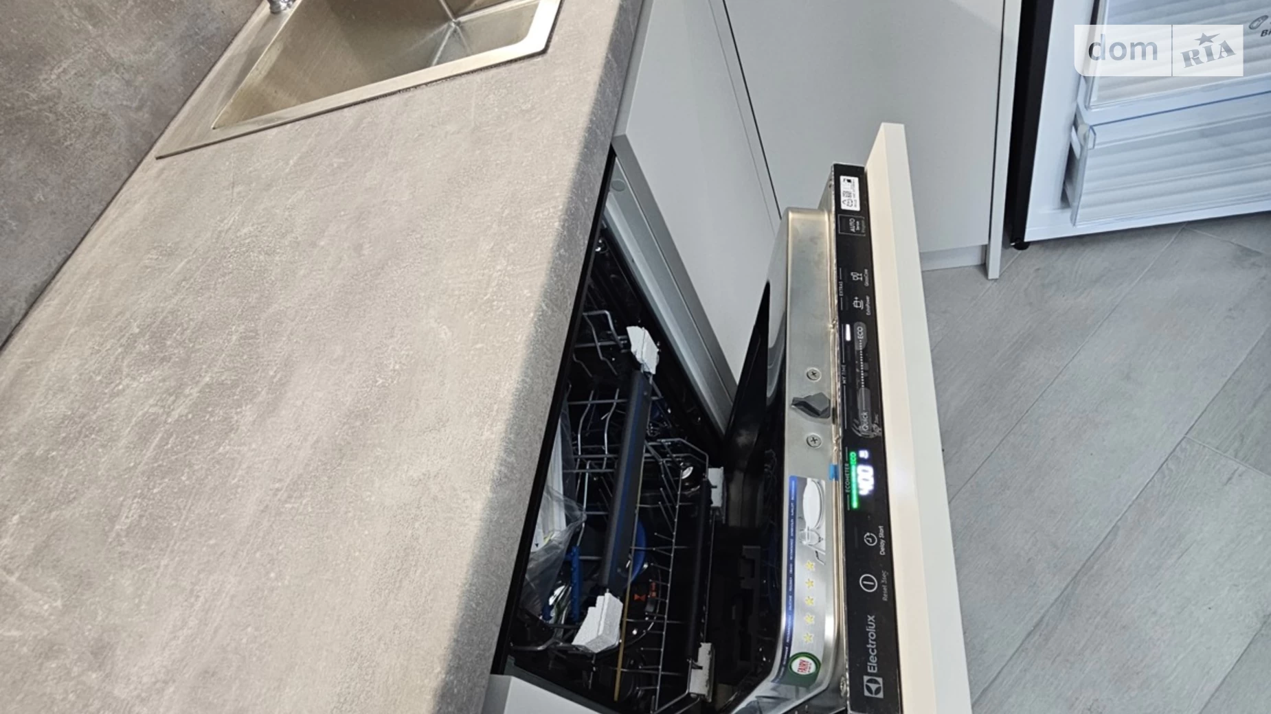 1-комнатная квартира 42 кв. м в Тернополе, ул. Чумацкая, 2 - фото 3