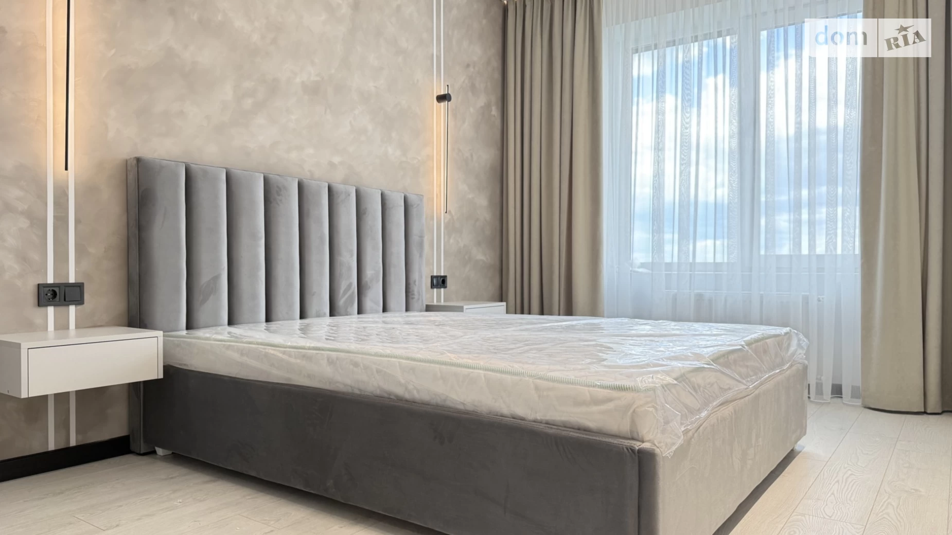 Продается 1-комнатная квартира 41 кв. м в Ровно, ул. Николая Боголюбова, 1 - фото 4