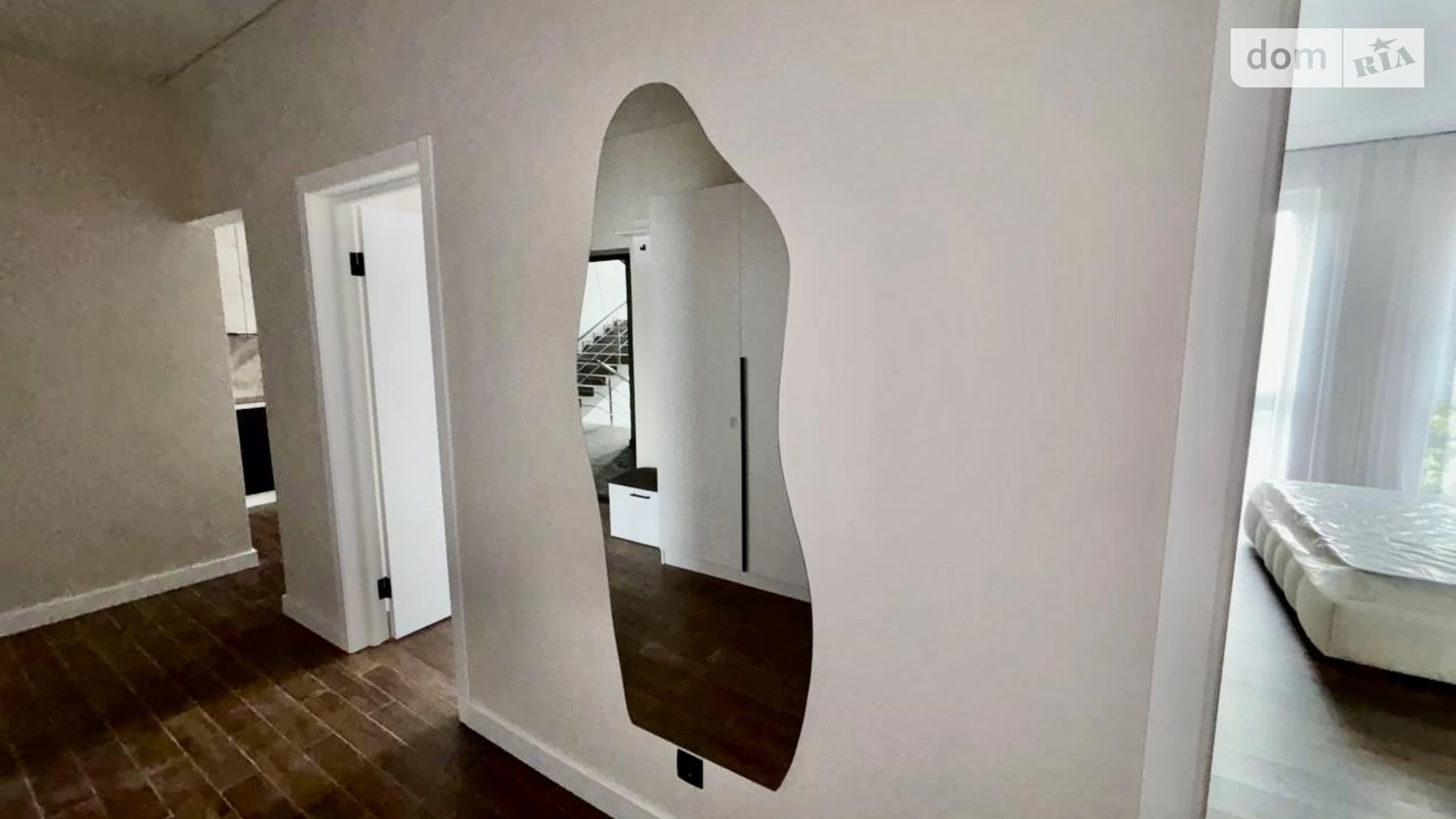 Продається 2-кімнатна квартира 62 кв. м у Ужгороді, ул. Собранецька, 105 - фото 5