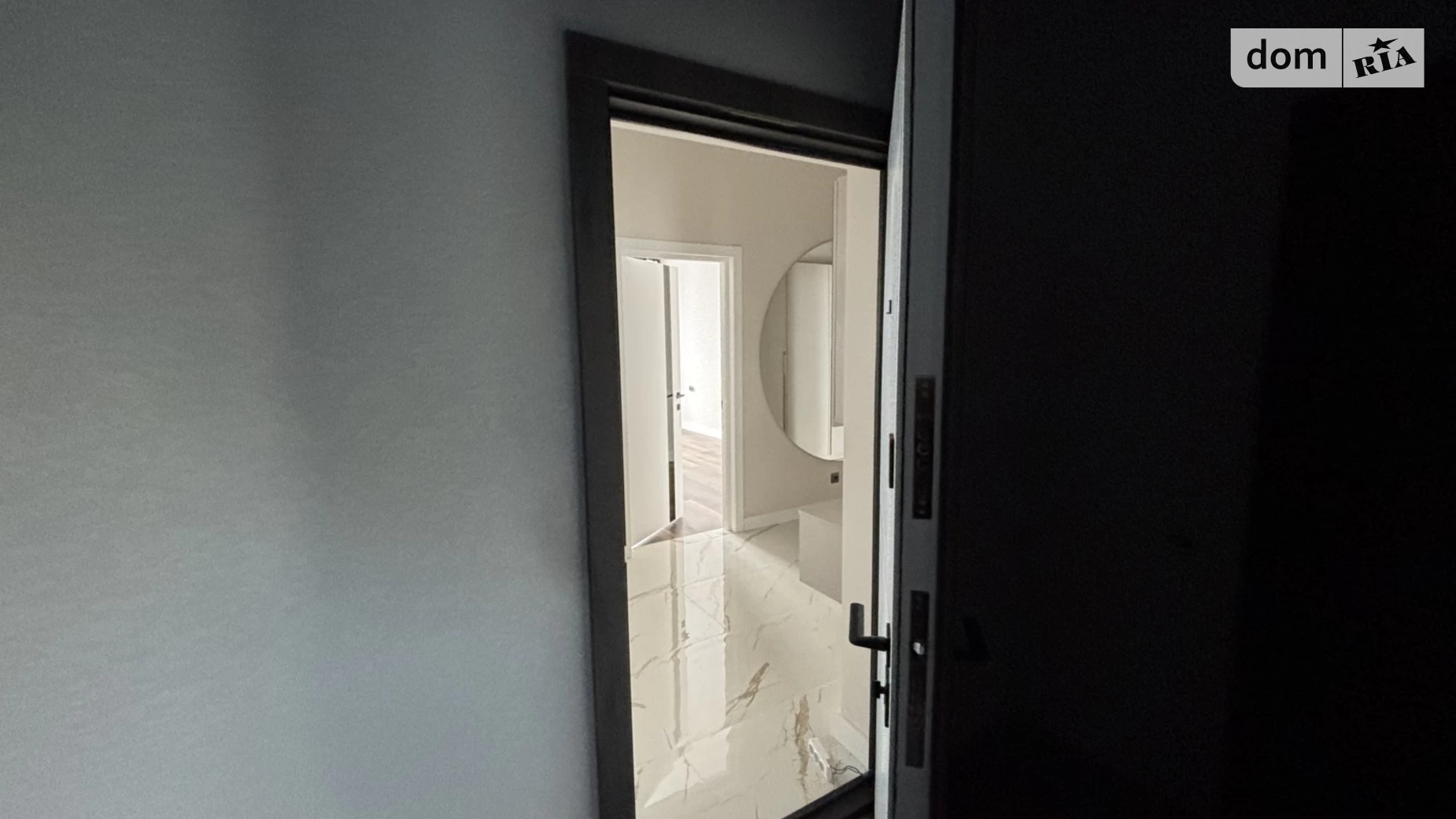 Продається 2-кімнатна квартира 60 кв. м у Ужгороді, ул. Собранецька, 105 - фото 2