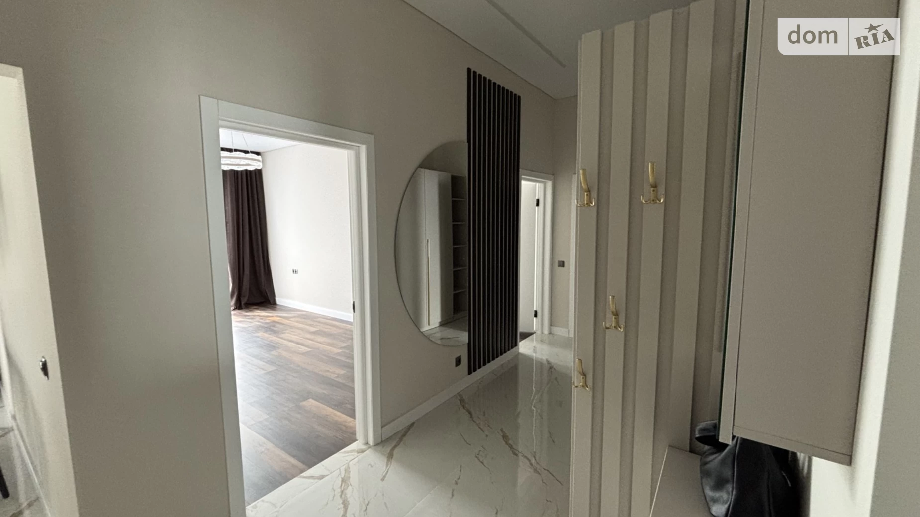 Продається 2-кімнатна квартира 60 кв. м у Ужгороді, ул. Собранецька, 105 - фото 5
