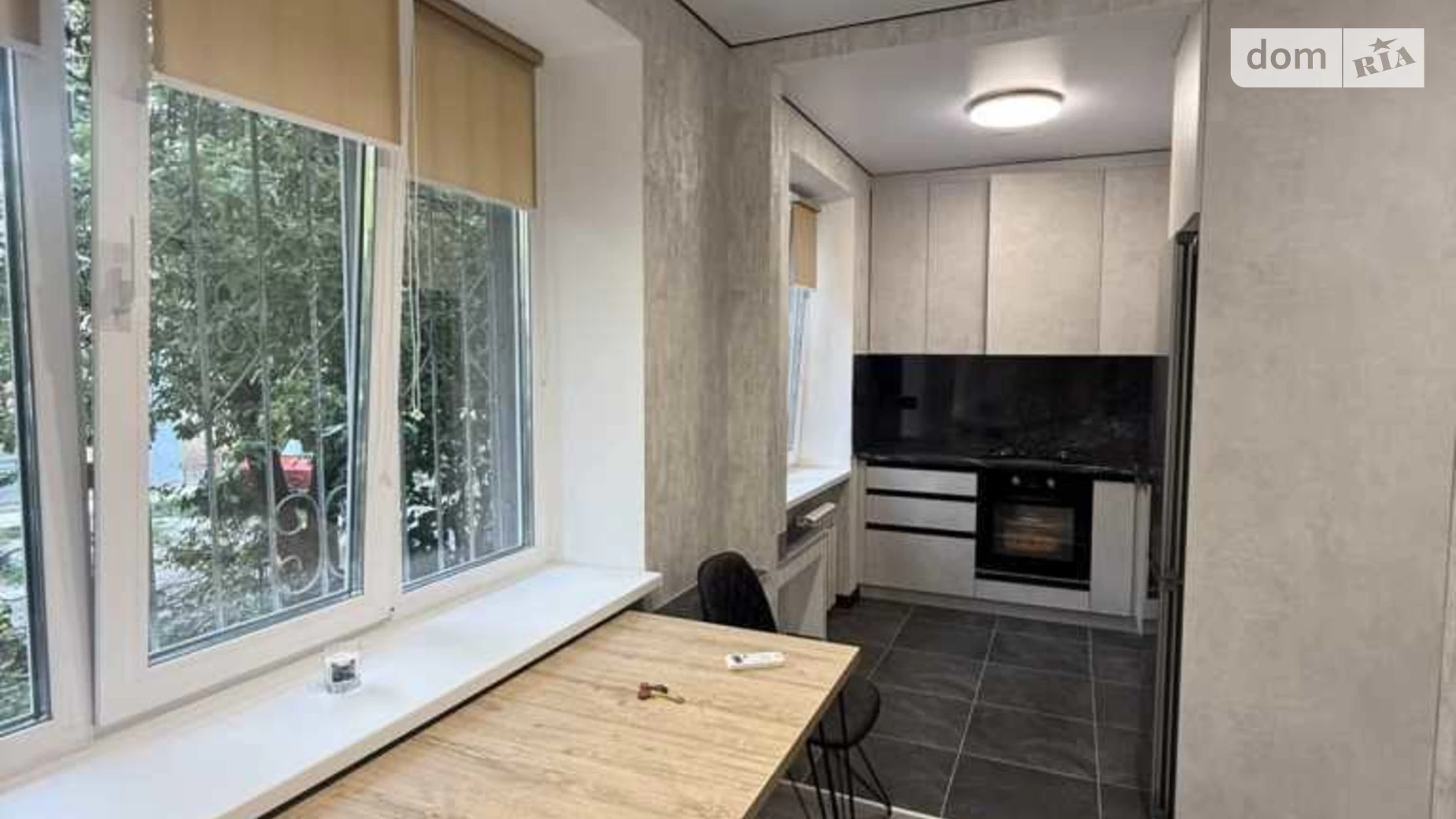 Продается 2-комнатная квартира 71.5 кв. м в Полтаве, ул. Стретенская(Комсомольская), 33 - фото 2