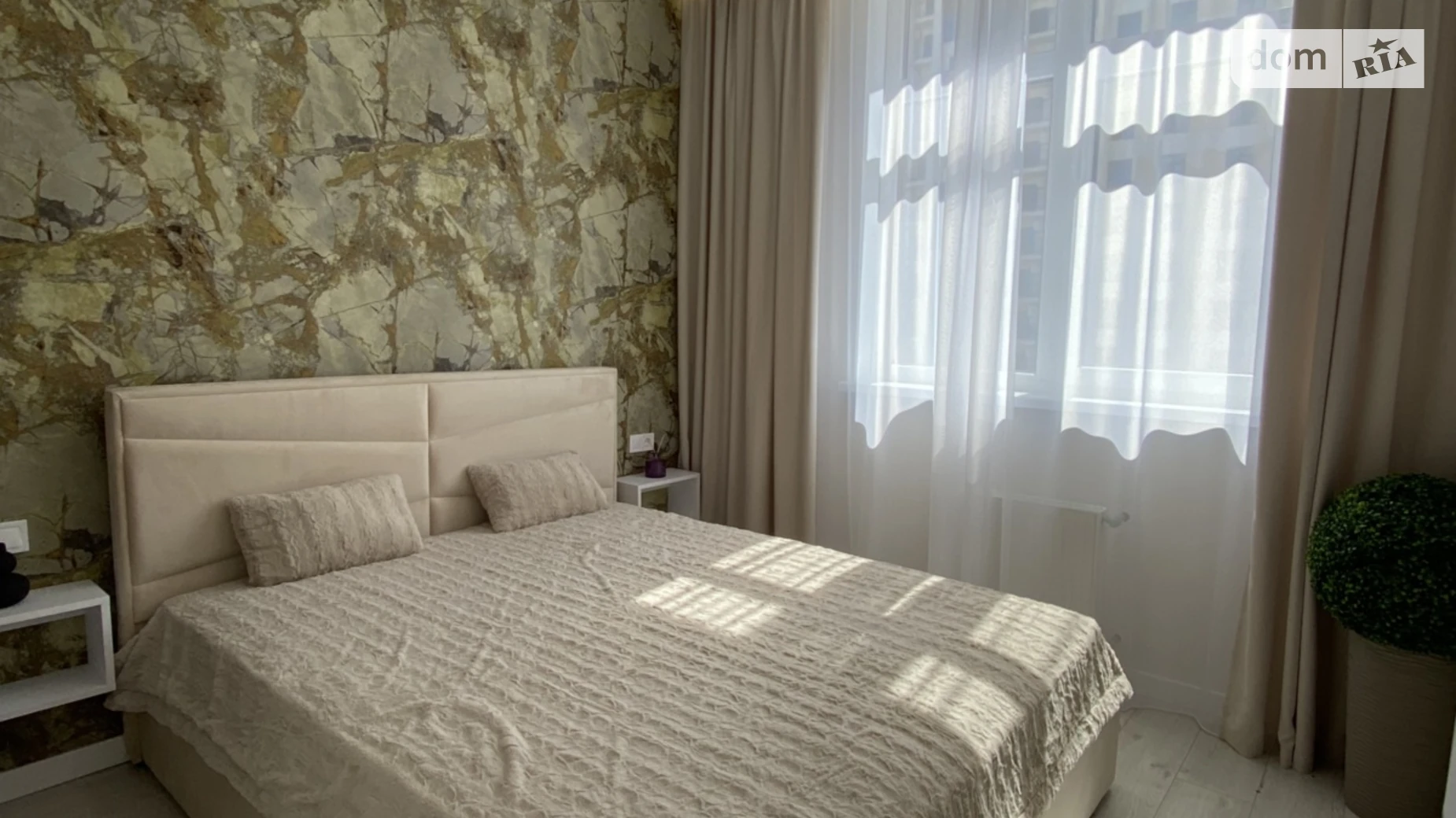 Продается 1-комнатная квартира 40 кв. м в Одессе, ул. Краснова, 61 - фото 3