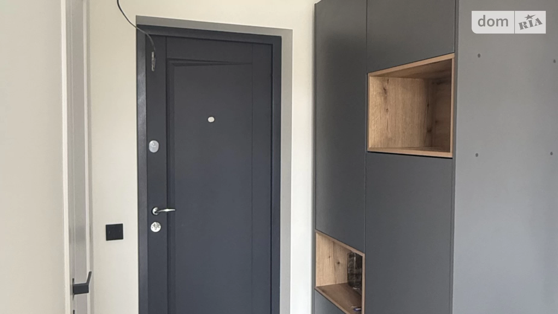 Продается 1-комнатная квартира 34 кв. м в Ужгороде, ул. Богомольца, 17 - фото 2