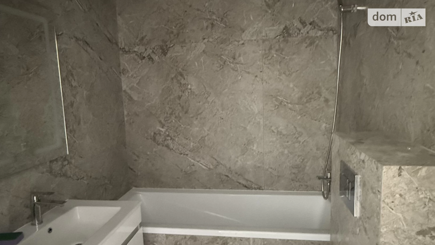 Продается 1-комнатная квартира 34 кв. м в Ужгороде, ул. Богомольца, 17 - фото 3