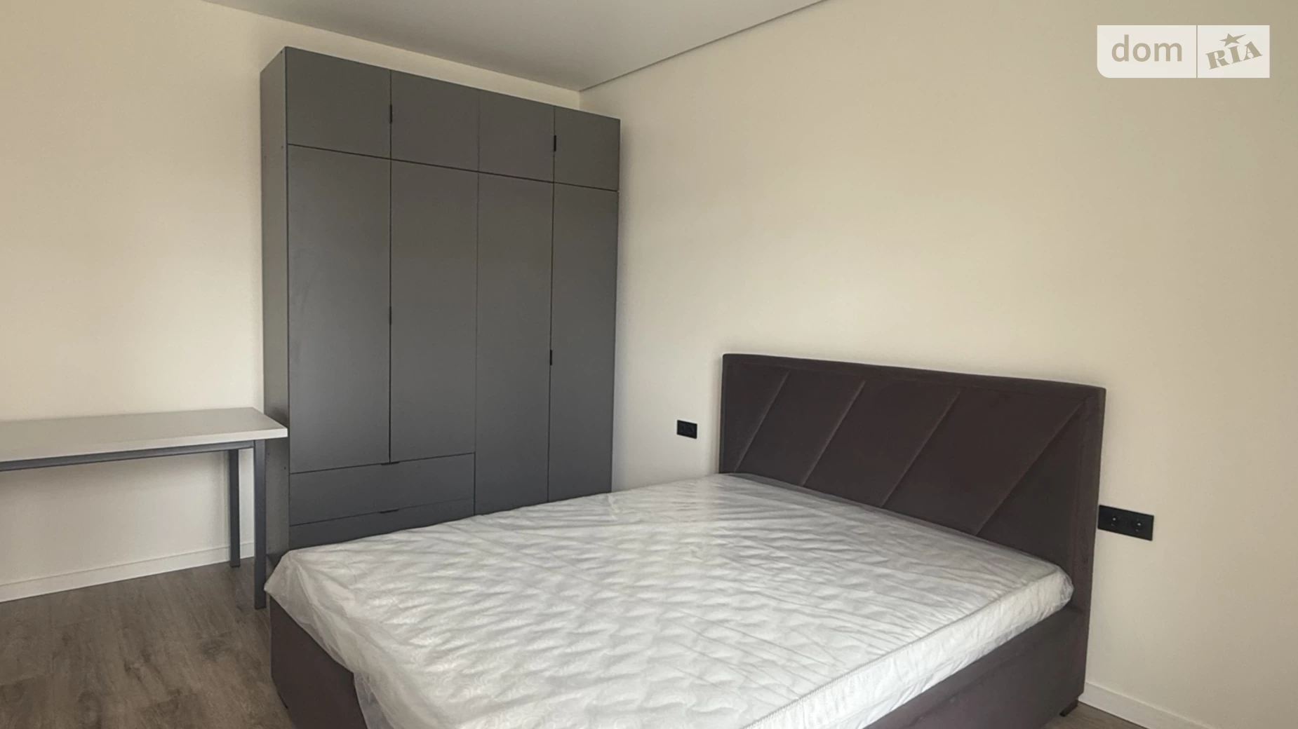 Продается 1-комнатная квартира 34 кв. м в Ужгороде, ул. Богомольца, 17 - фото 4