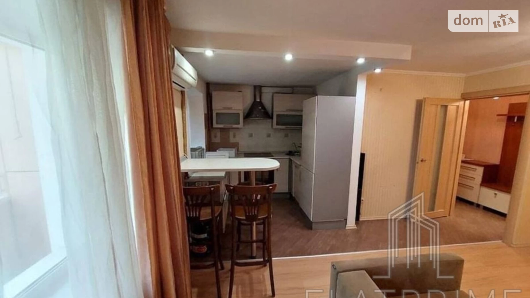 Продается 2-комнатная квартира 43 кв. м в Киеве, ул. Виталия Скакуна(Академика Каблукова), 9 - фото 2